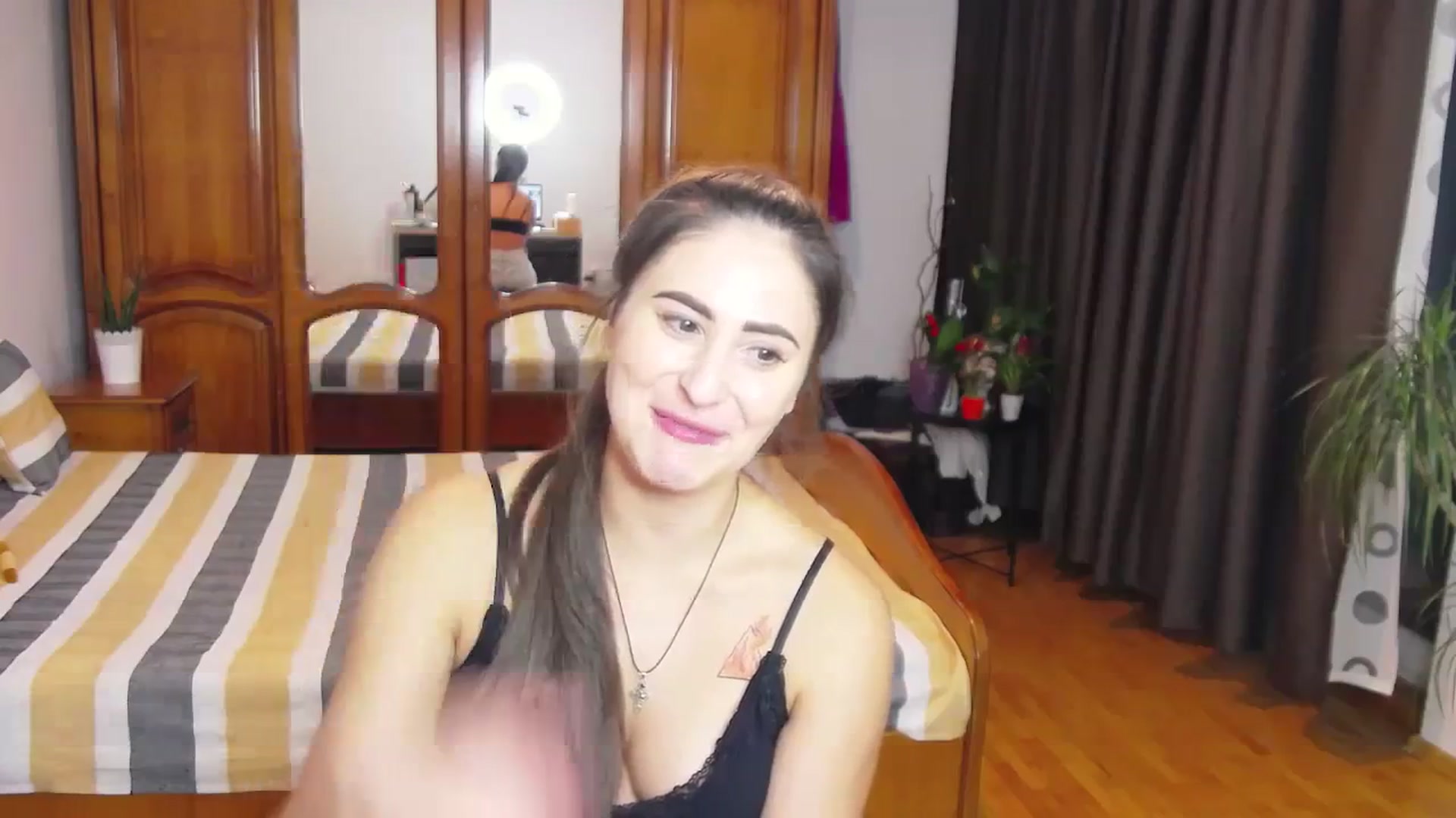 Gallery image thumbnail from MaraHari's myfreecams stream on, 11/26/2023, 19:59 image 15 of 20
