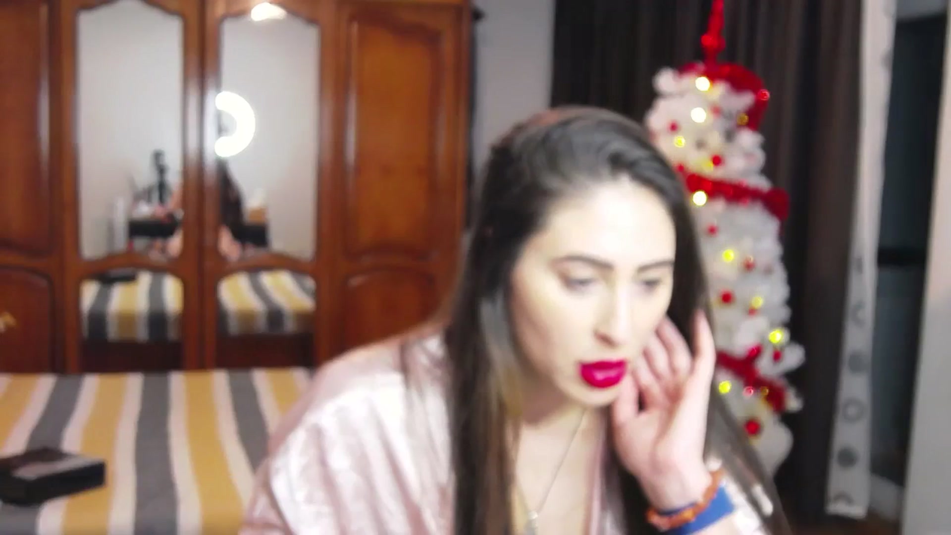 Gallery image thumbnail from MaraHari's myfreecams stream on, 12/23/2023, 18:08 image 3 of 20