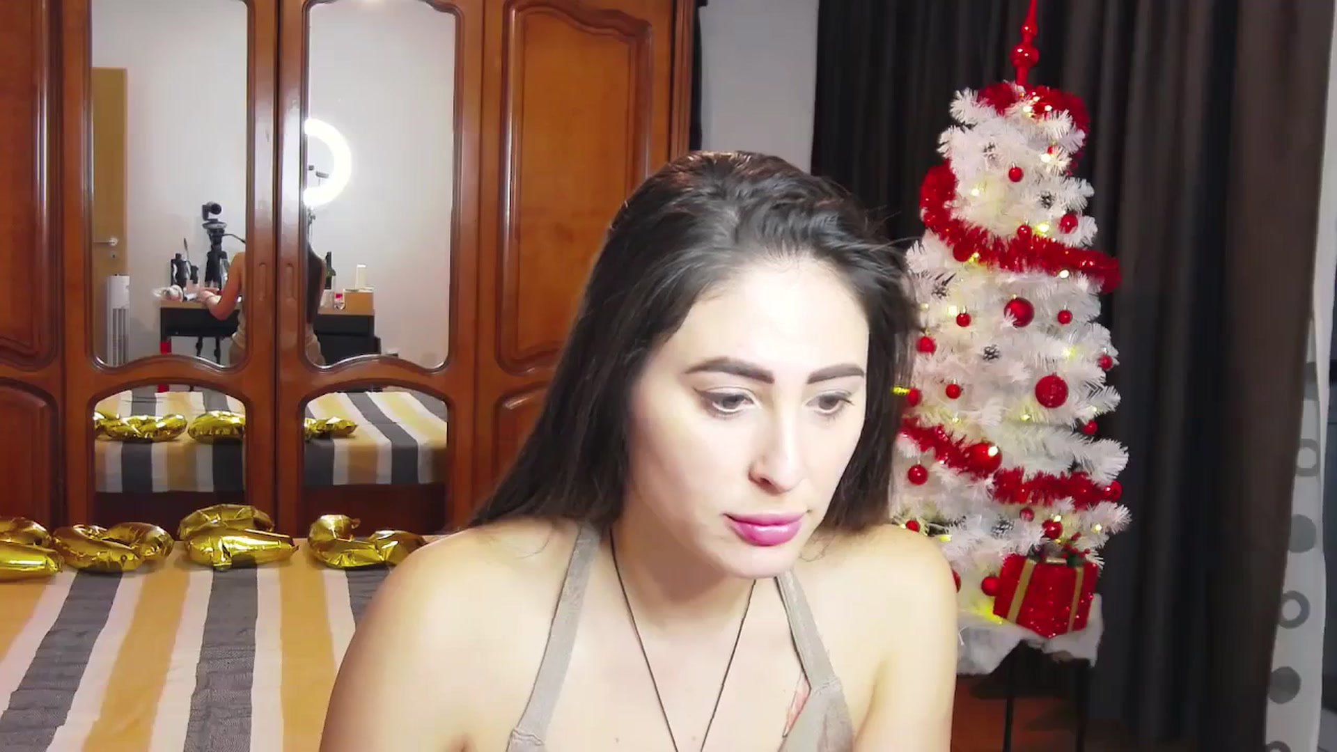 Gallery image thumbnail from MaraHari's myfreecams stream on, 01/01/2024, 20:05 image 5 of 20