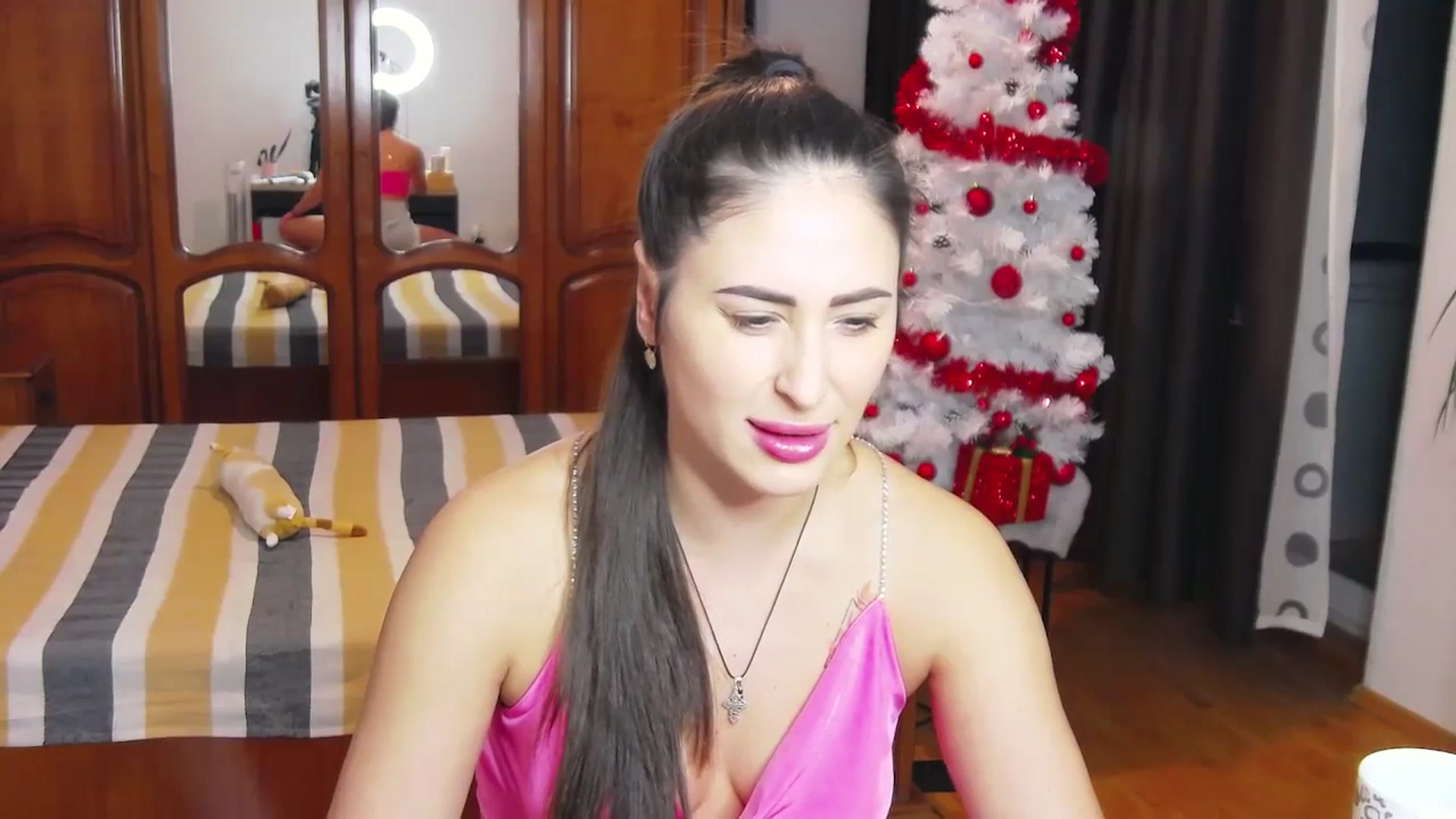 Gallery image thumbnail from MaraHari's myfreecams stream on, 01/20/2024, 19:25 image 9 of 20