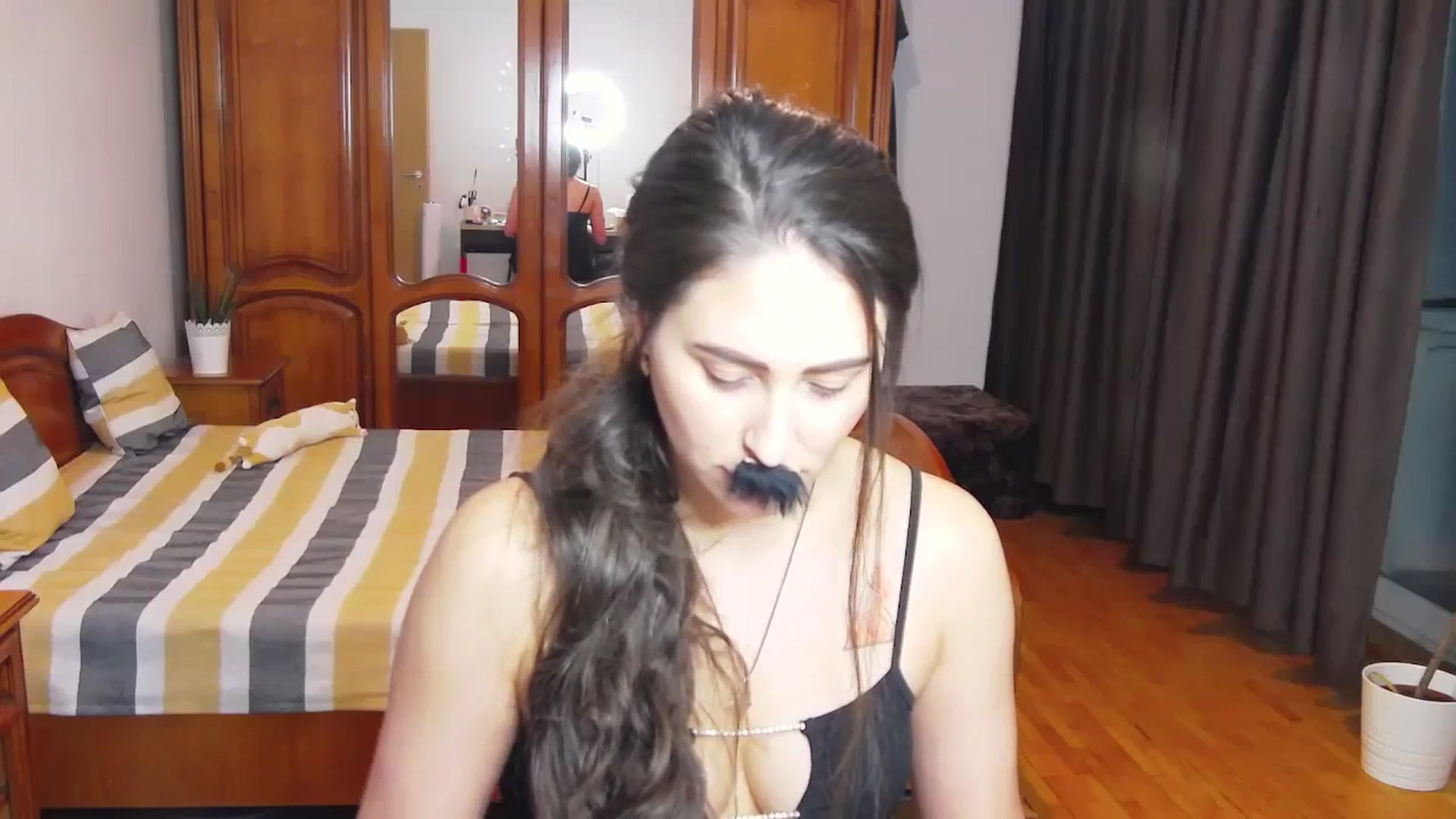 Gallery image thumbnail from MaraHari's myfreecams stream on, 02/03/2024, 18:05 image 10 of 20