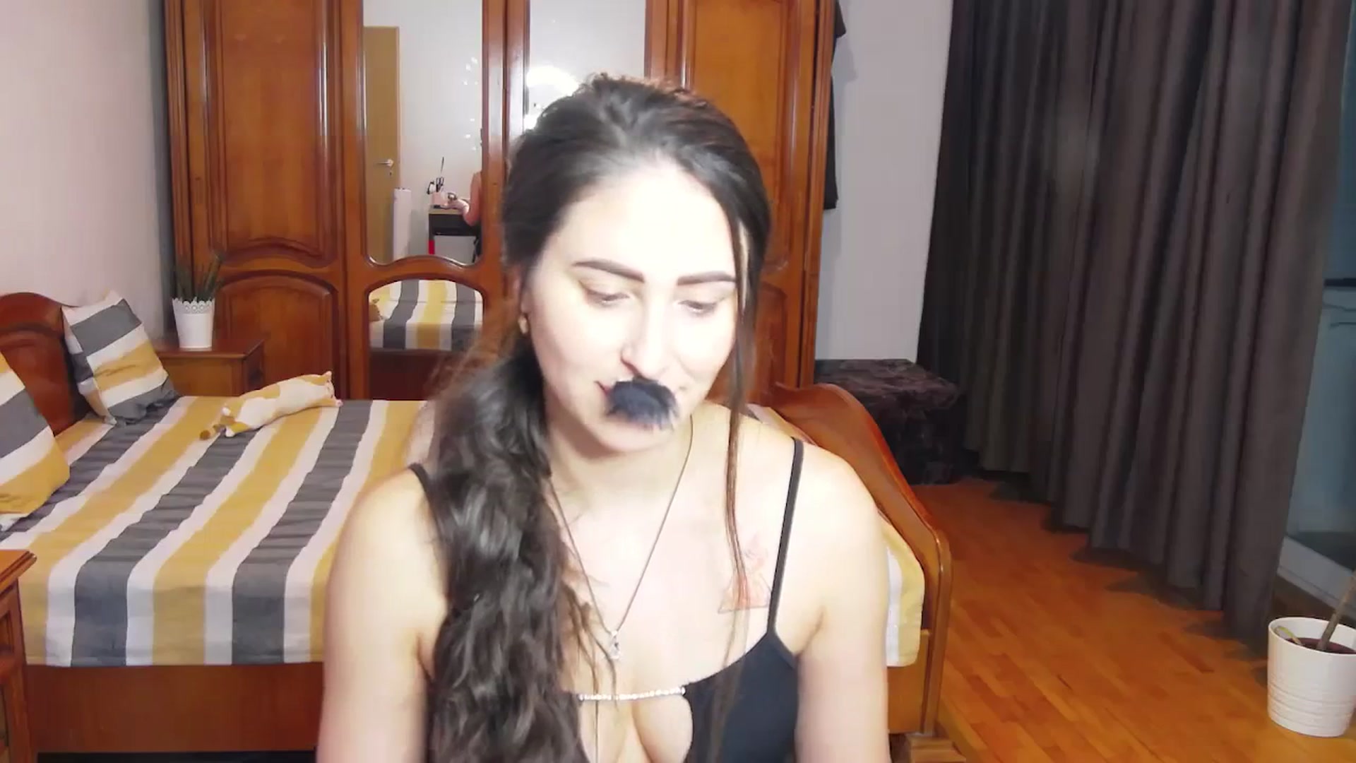 Gallery image thumbnail from MaraHari's myfreecams stream on, 02/03/2024, 18:05 image 9 of 20