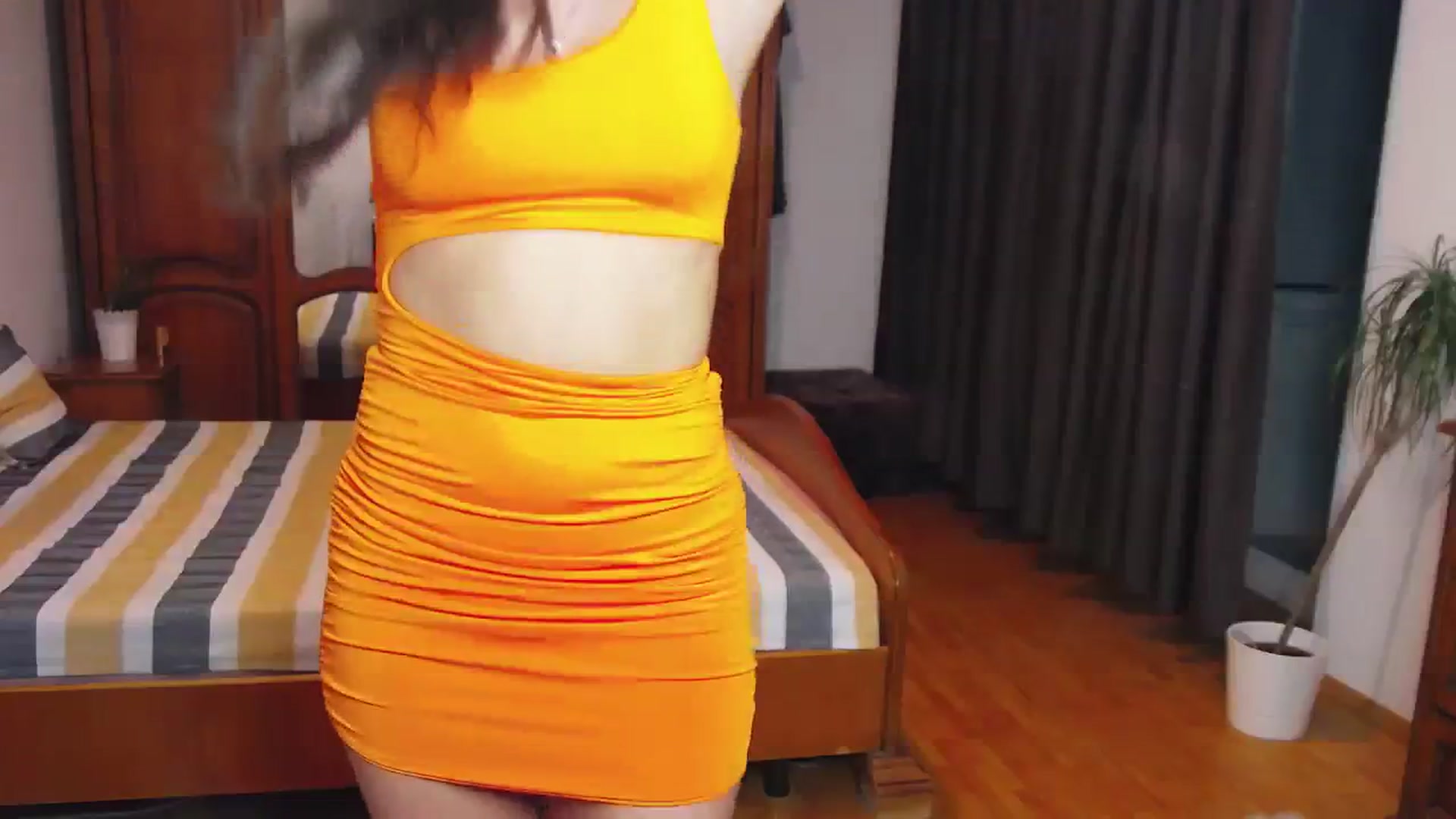 Gallery image thumbnail from MaraHari's myfreecams stream on, 02/04/2024, 19:52 image 14 of 20