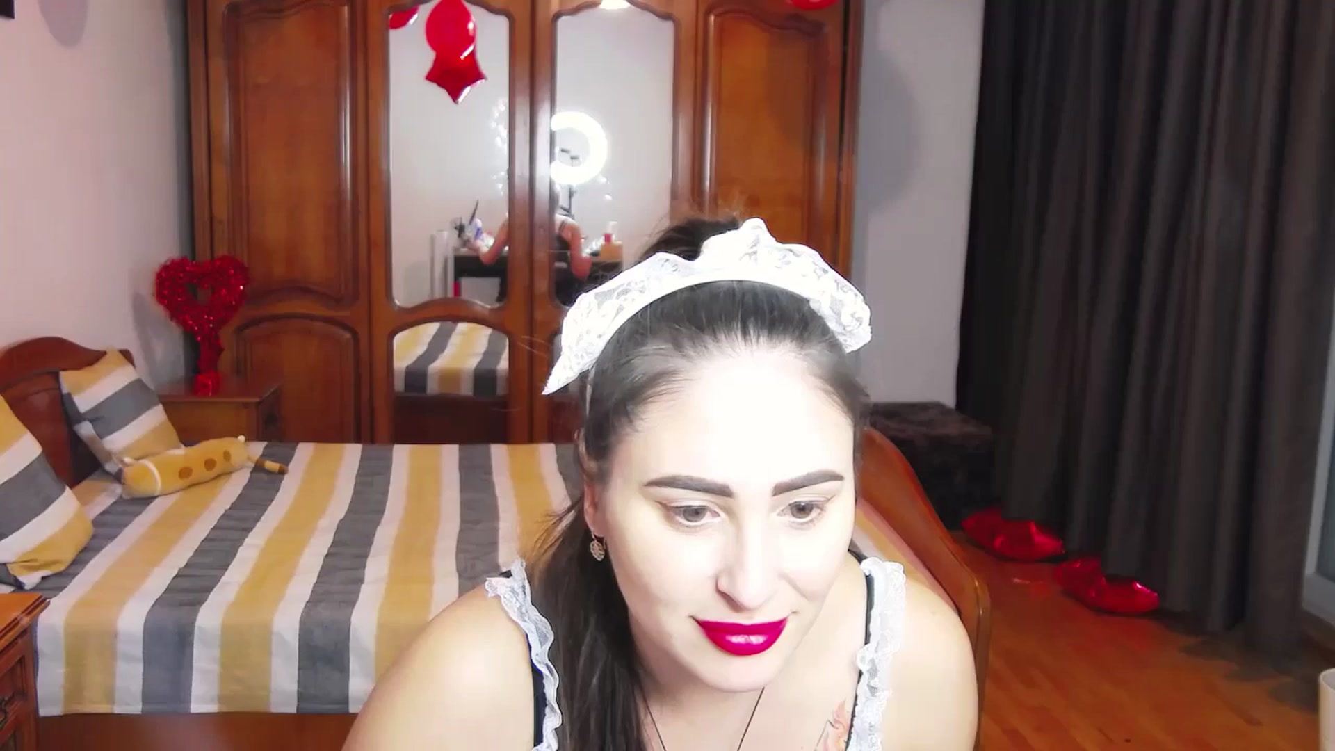 Gallery image thumbnail from MaraHari's myfreecams stream on, 02/18/2024, 20:18 image 12 of 20