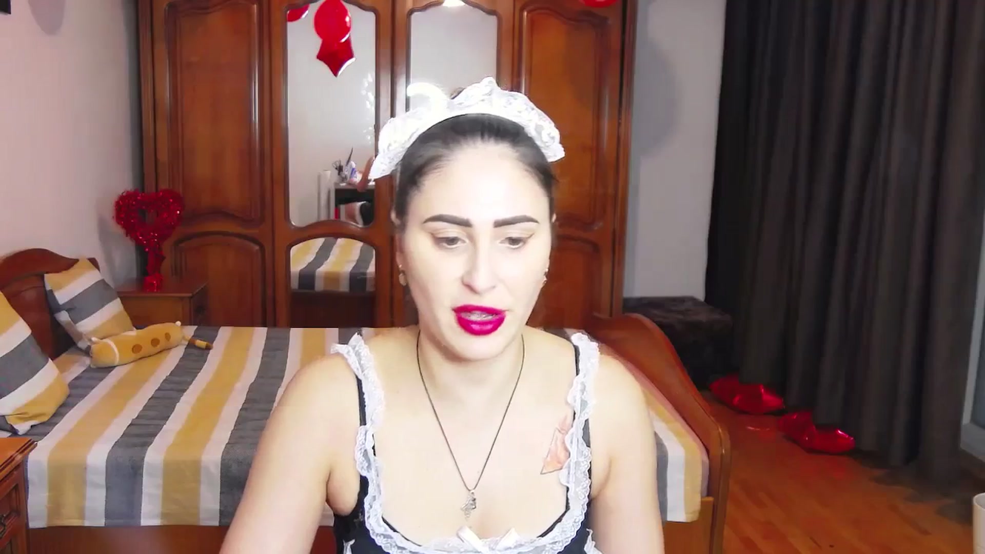 Gallery image thumbnail from MaraHari's myfreecams stream on, 02/18/2024, 20:18 image 17 of 20