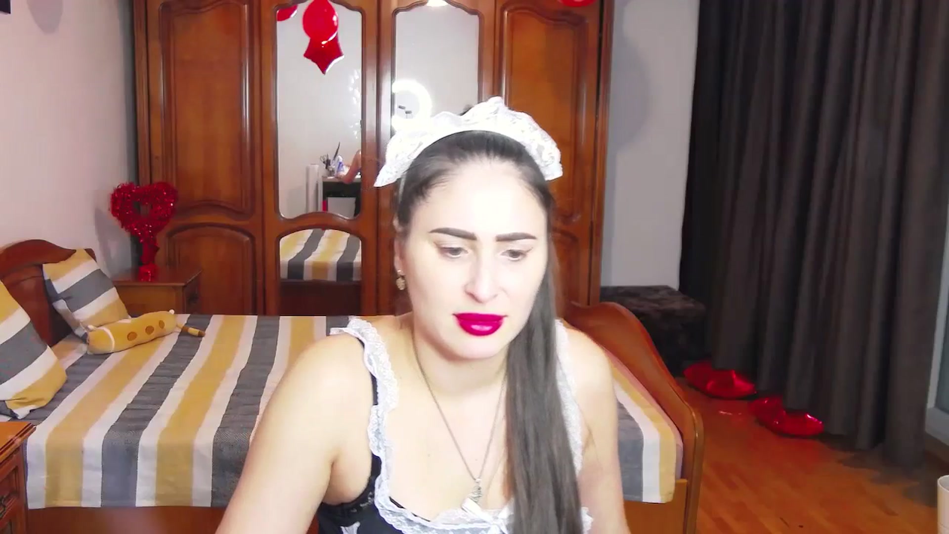 Gallery image thumbnail from MaraHari's myfreecams stream on, 02/18/2024, 20:18 image 19 of 20