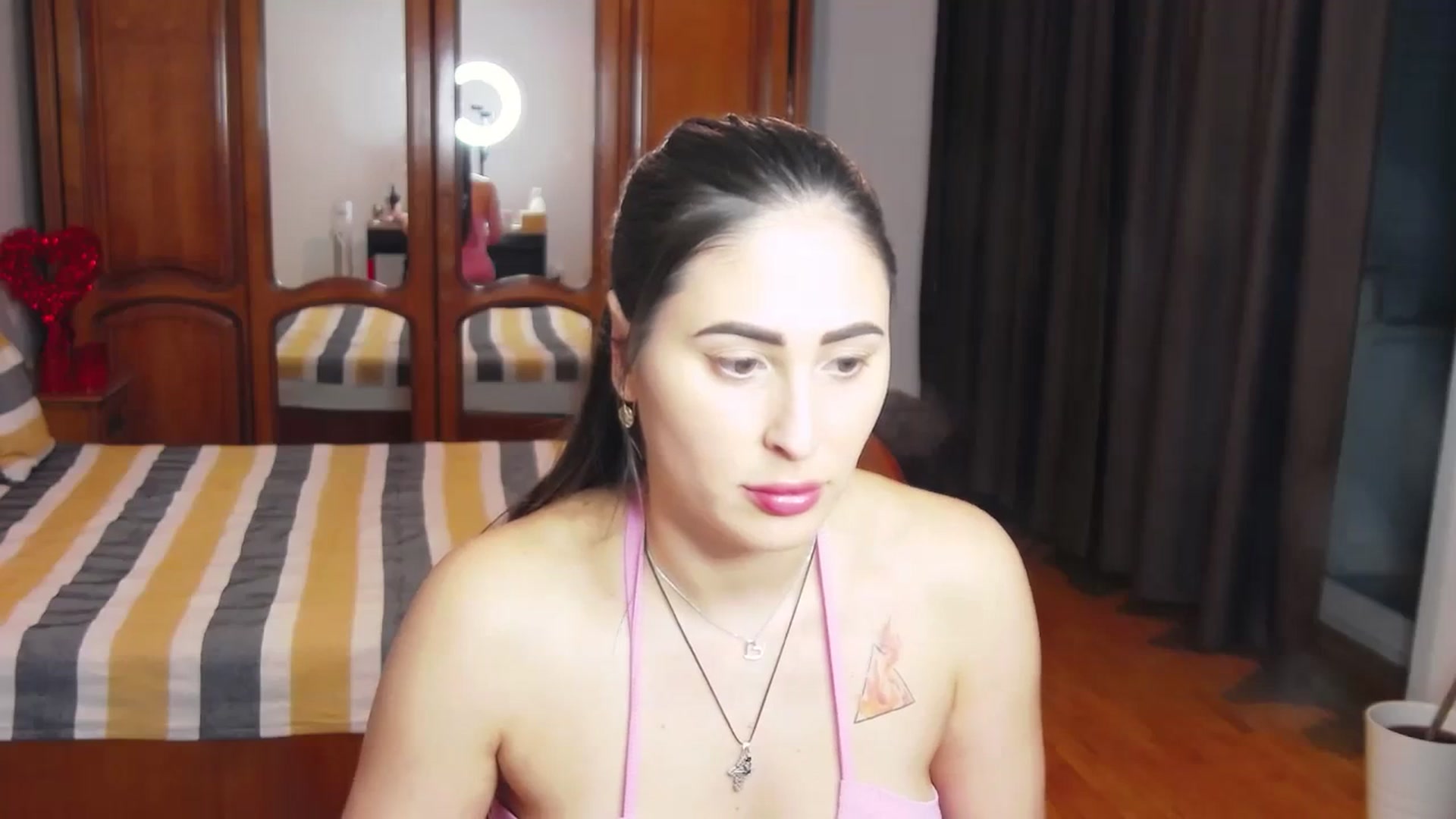 Gallery image thumbnail from MaraHari's myfreecams stream on, 02/25/2024, 19:33 image 5 of 20