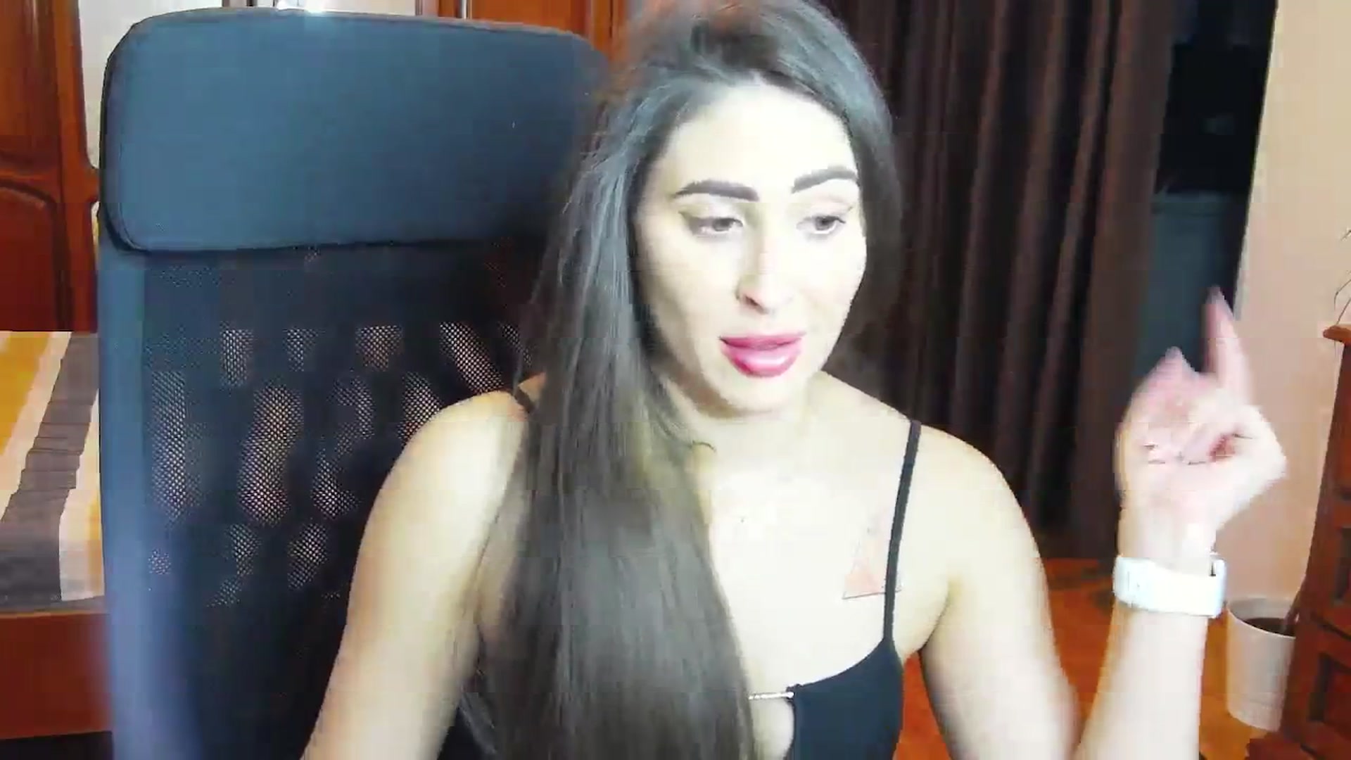 Gallery image thumbnail from MaraHari's myfreecams stream on, 03/01/2024, 20:46 image 8 of 20