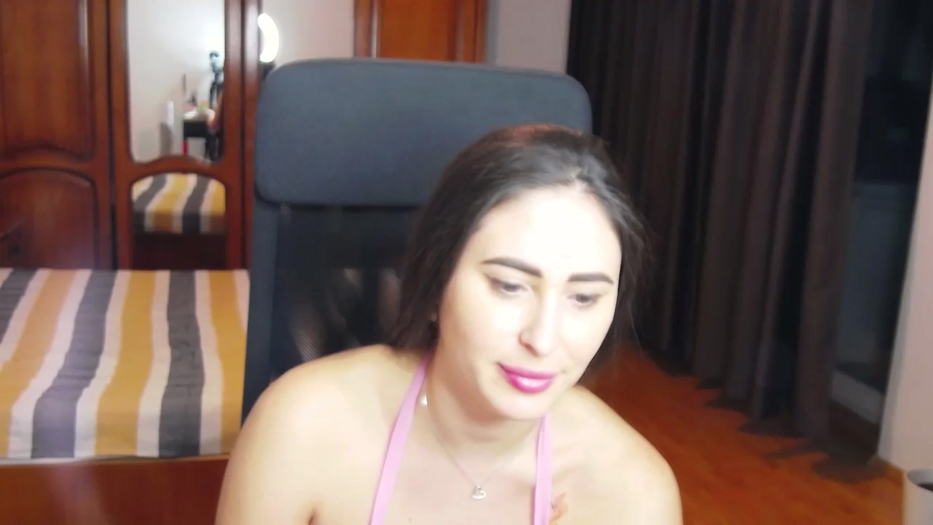 Gallery image thumbnail from MaraHari's myfreecams stream on, 03/02/2024, 20:55 image 17 of 20