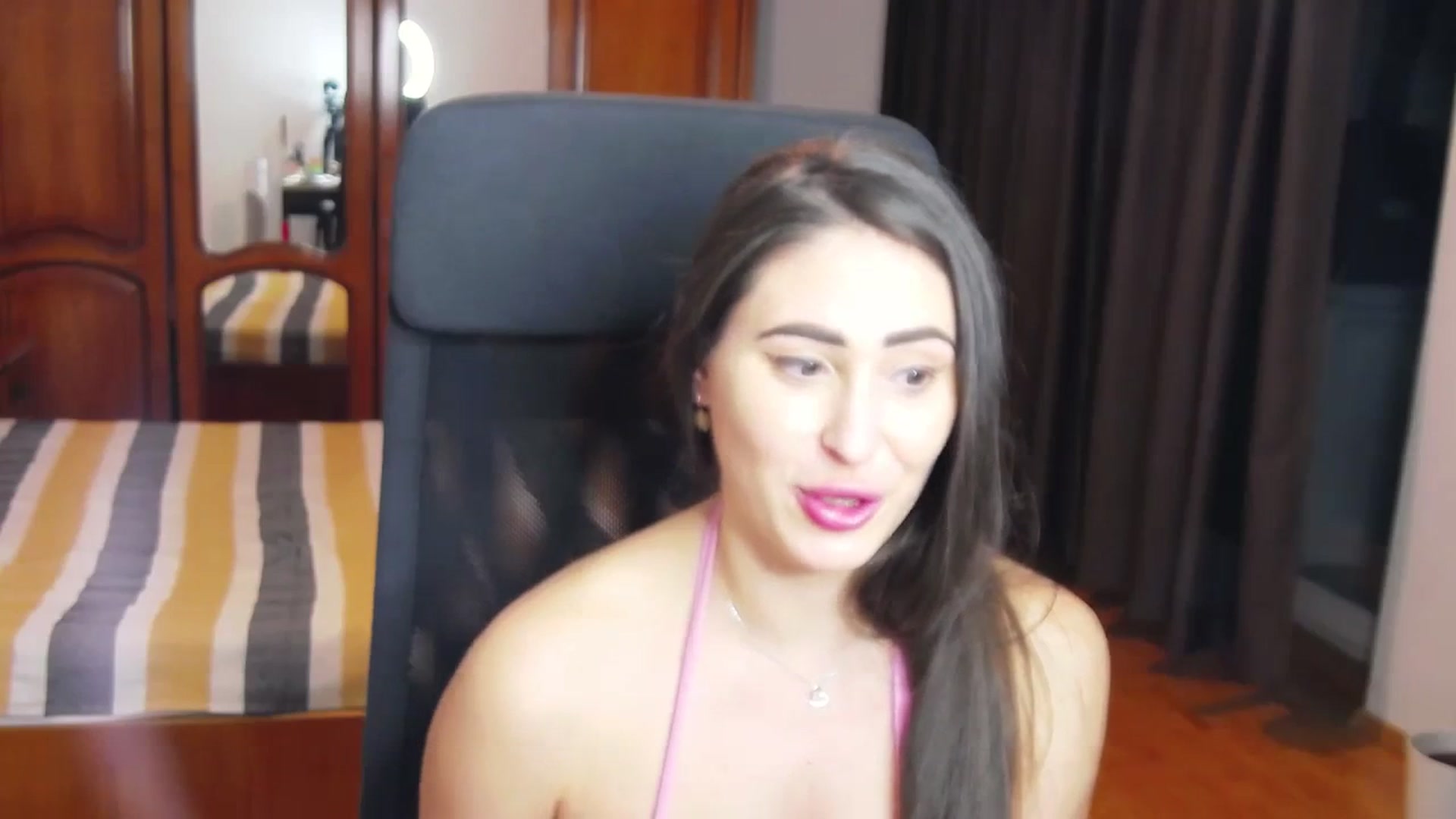 Gallery image thumbnail from MaraHari's myfreecams stream on, 03/02/2024, 20:55 image 11 of 20