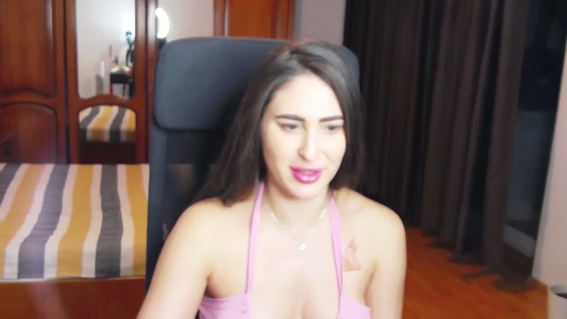 Gallery image thumbnail from MaraHari's myfreecams stream on, 03/02/2024, 20:55 image 8 of 20
