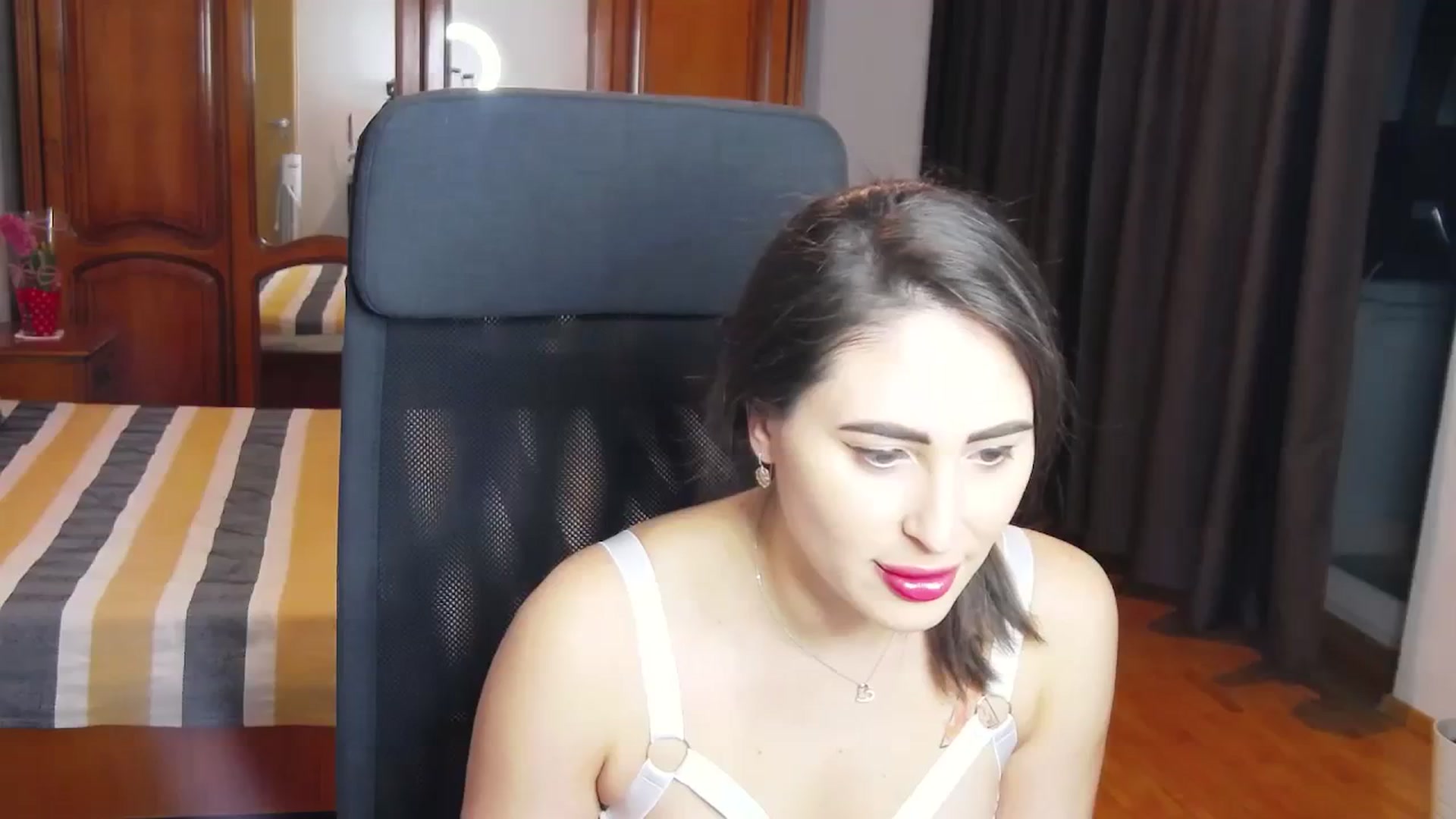 Gallery image thumbnail from MaraHari's myfreecams stream on, 03/03/2024, 19:25 image 1 of 20