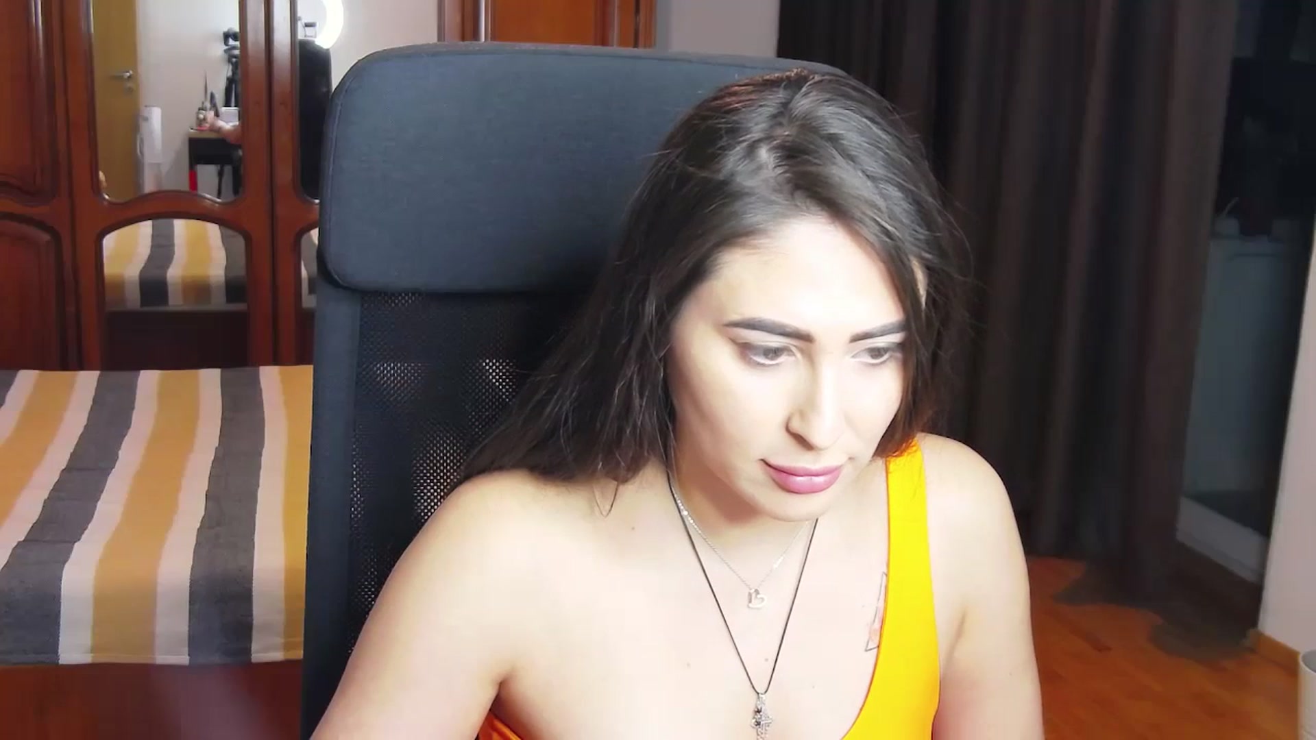 Gallery image thumbnail from MaraHari's myfreecams stream on, 03/09/2024, 20:53 image 7 of 20