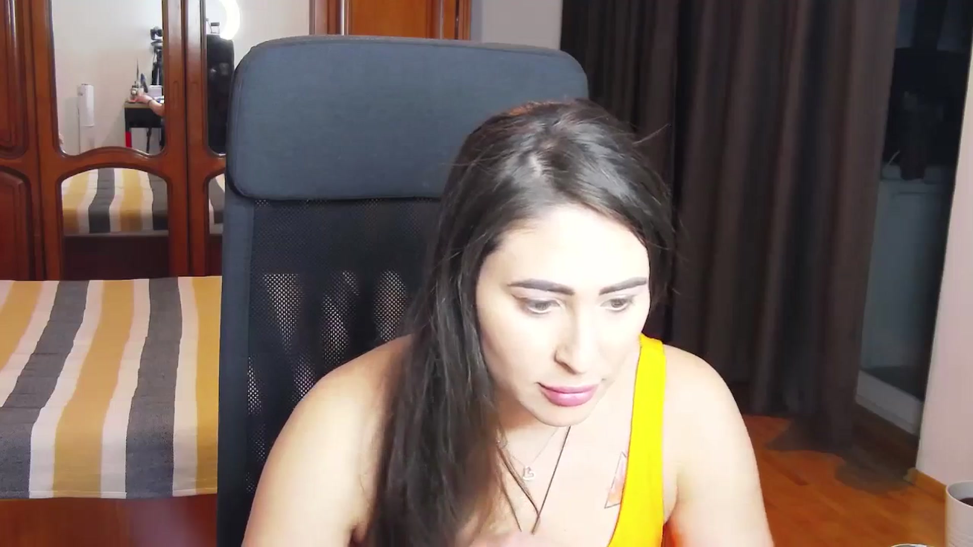 Gallery image thumbnail from MaraHari's myfreecams stream on, 03/09/2024, 20:53 image 17 of 20