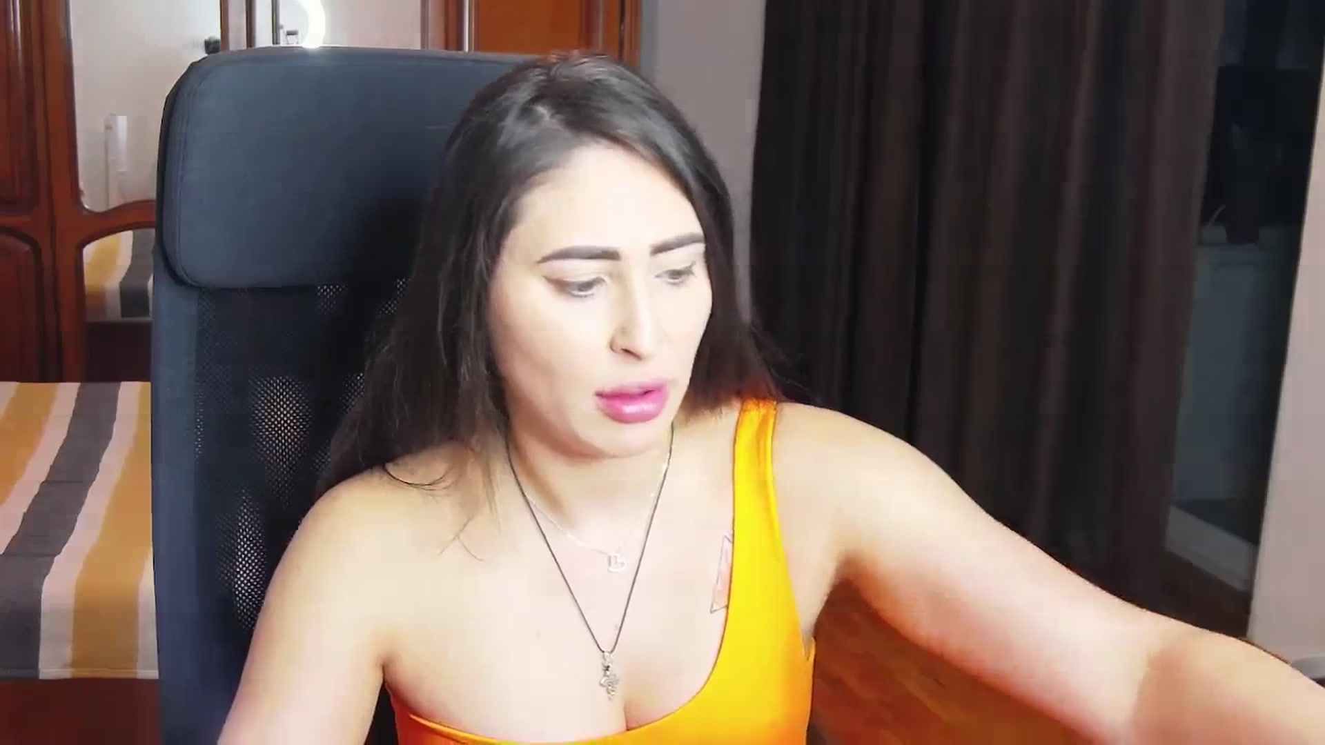 Gallery image thumbnail from MaraHari's myfreecams stream on, 03/09/2024, 20:53 image 15 of 20