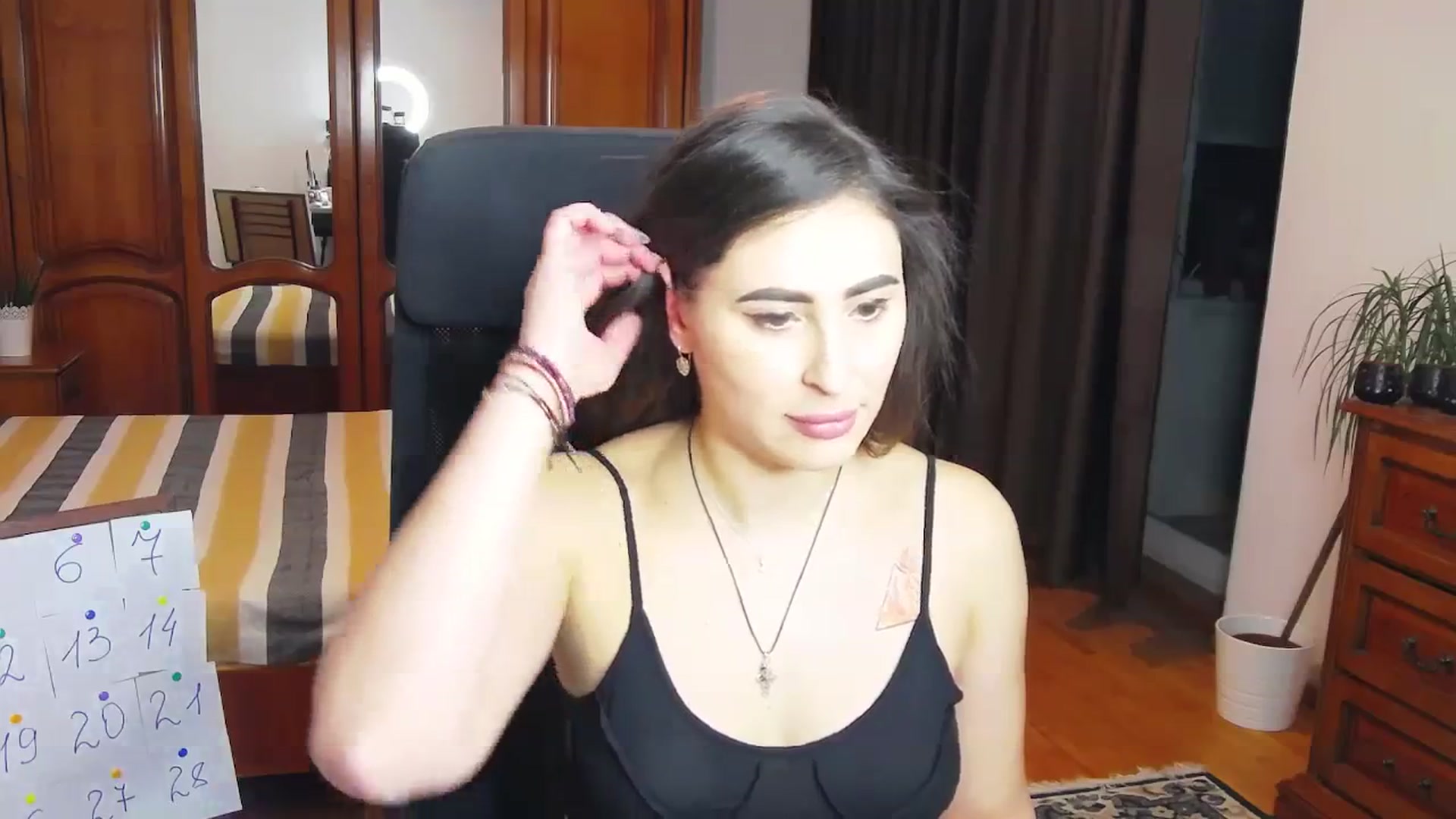 Gallery image thumbnail from MaraHari's myfreecams stream on, 03/15/2024, 18:13 image 7 of 20