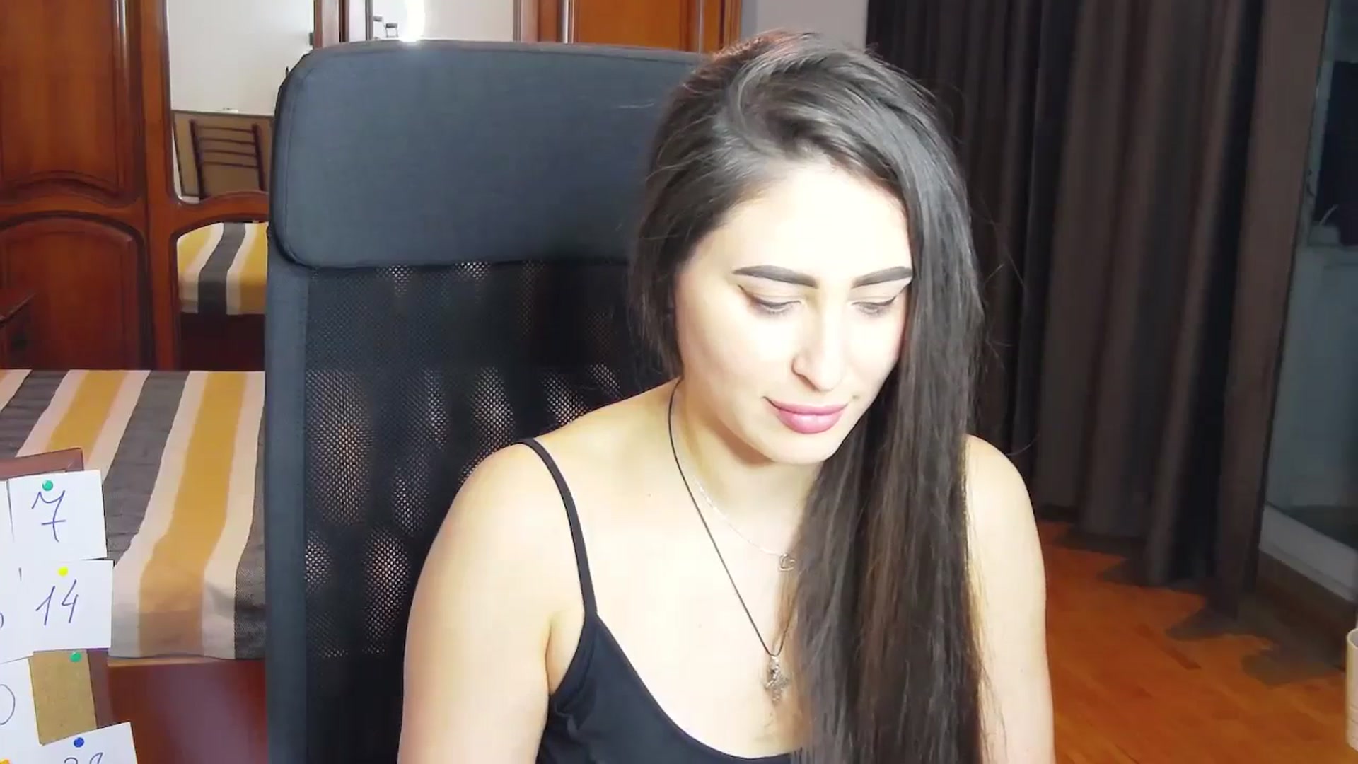 Gallery image thumbnail from MaraHari's myfreecams stream on, 03/15/2024, 18:13 image 19 of 20