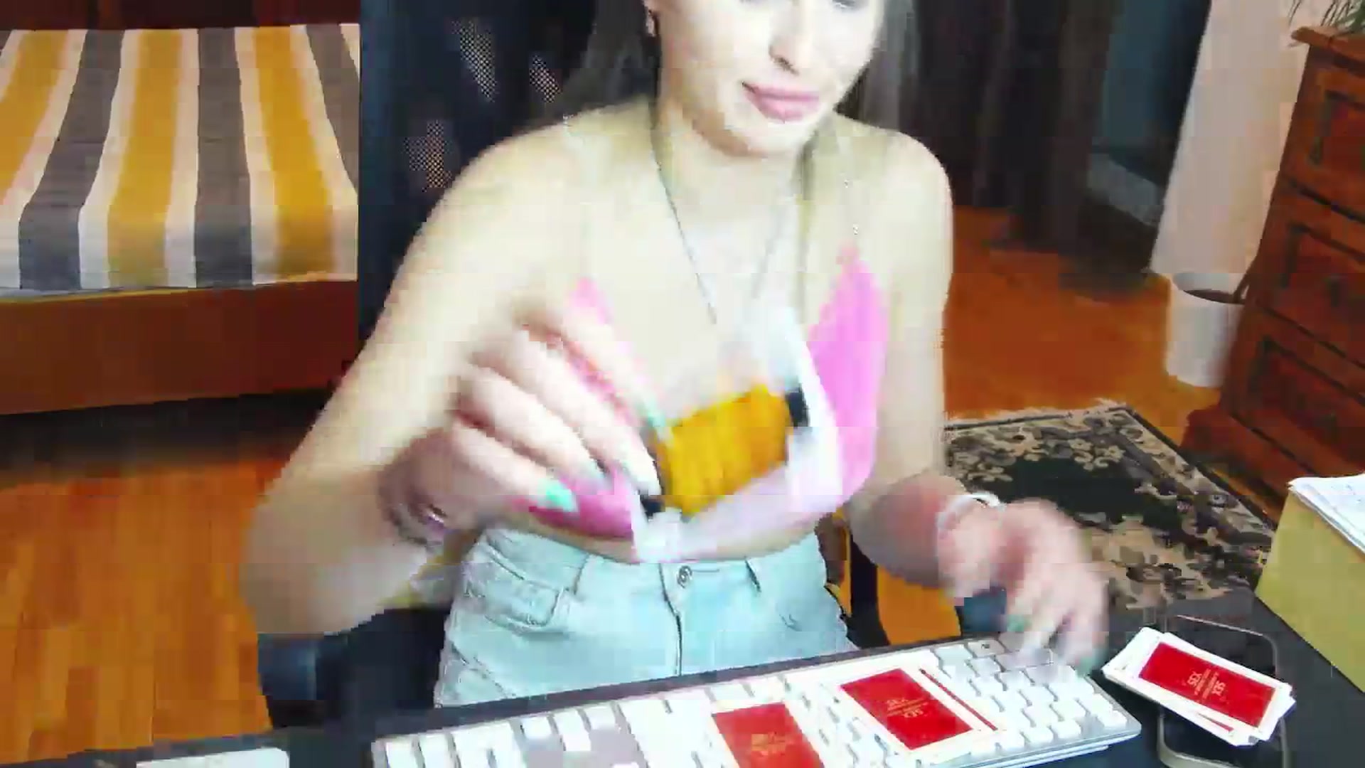 Gallery image thumbnail from MaraHari's myfreecams stream on, 03/23/2024, 18:44 image 11 of 20