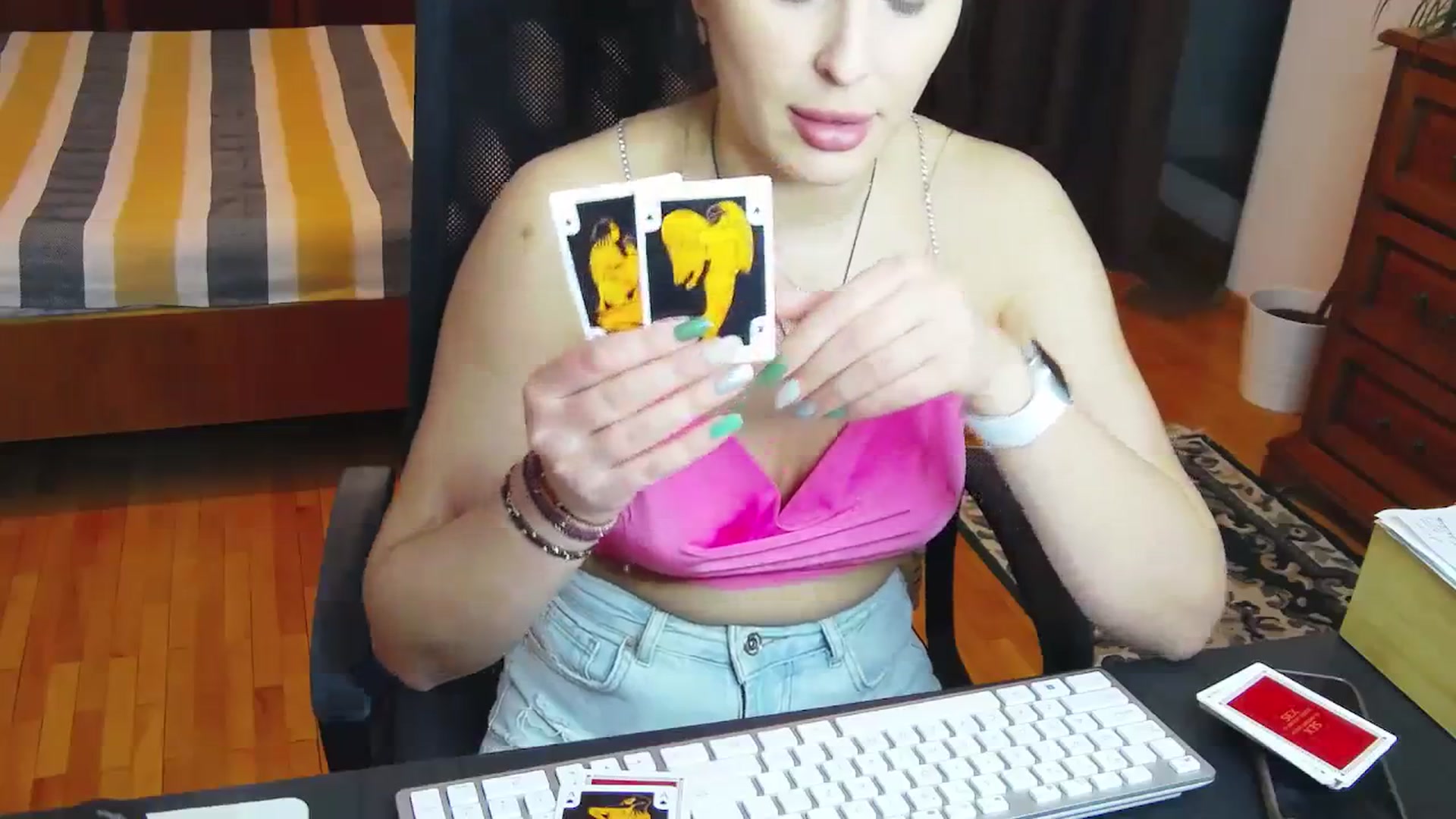 Gallery image thumbnail from MaraHari's myfreecams stream on, 03/23/2024, 18:44 image 12 of 20