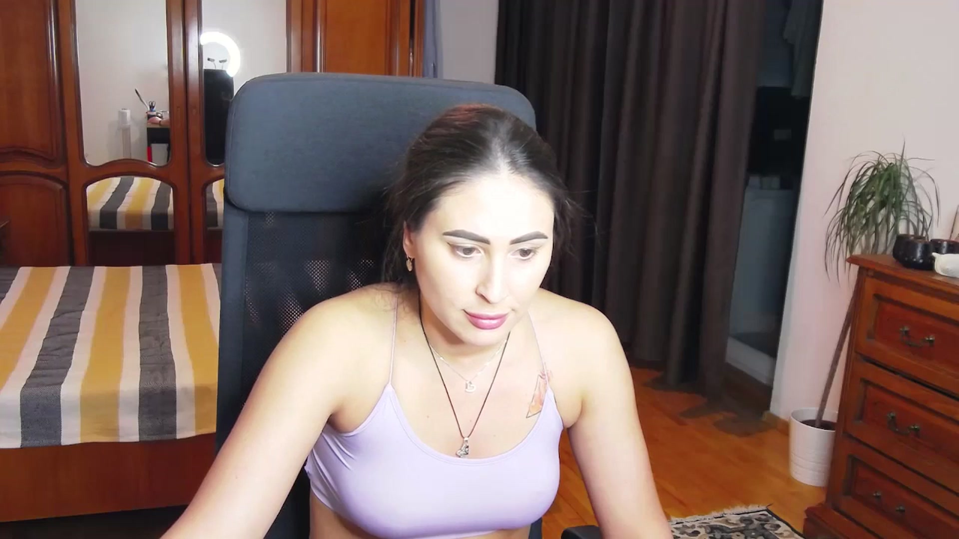 Gallery image thumbnail from MaraHari's myfreecams stream on, 04/05/2024, 20:03 image 19 of 20