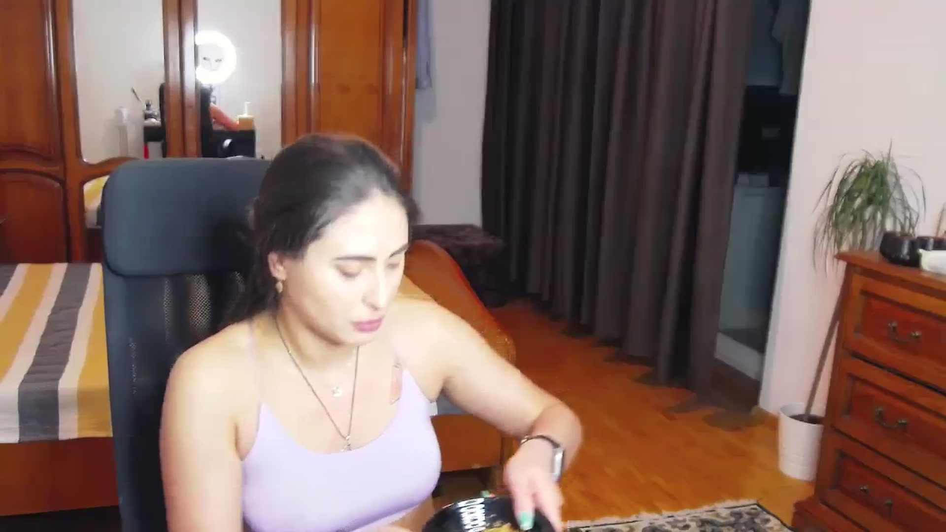 Gallery image thumbnail from MaraHari's myfreecams stream on, 04/05/2024, 20:03 image 12 of 20