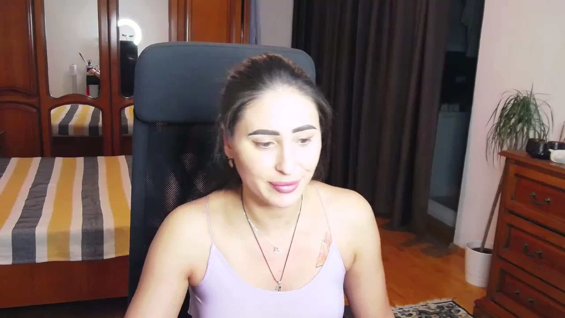 Gallery image thumbnail from MaraHari's myfreecams stream on, 04/05/2024, 20:03 image 9 of 20