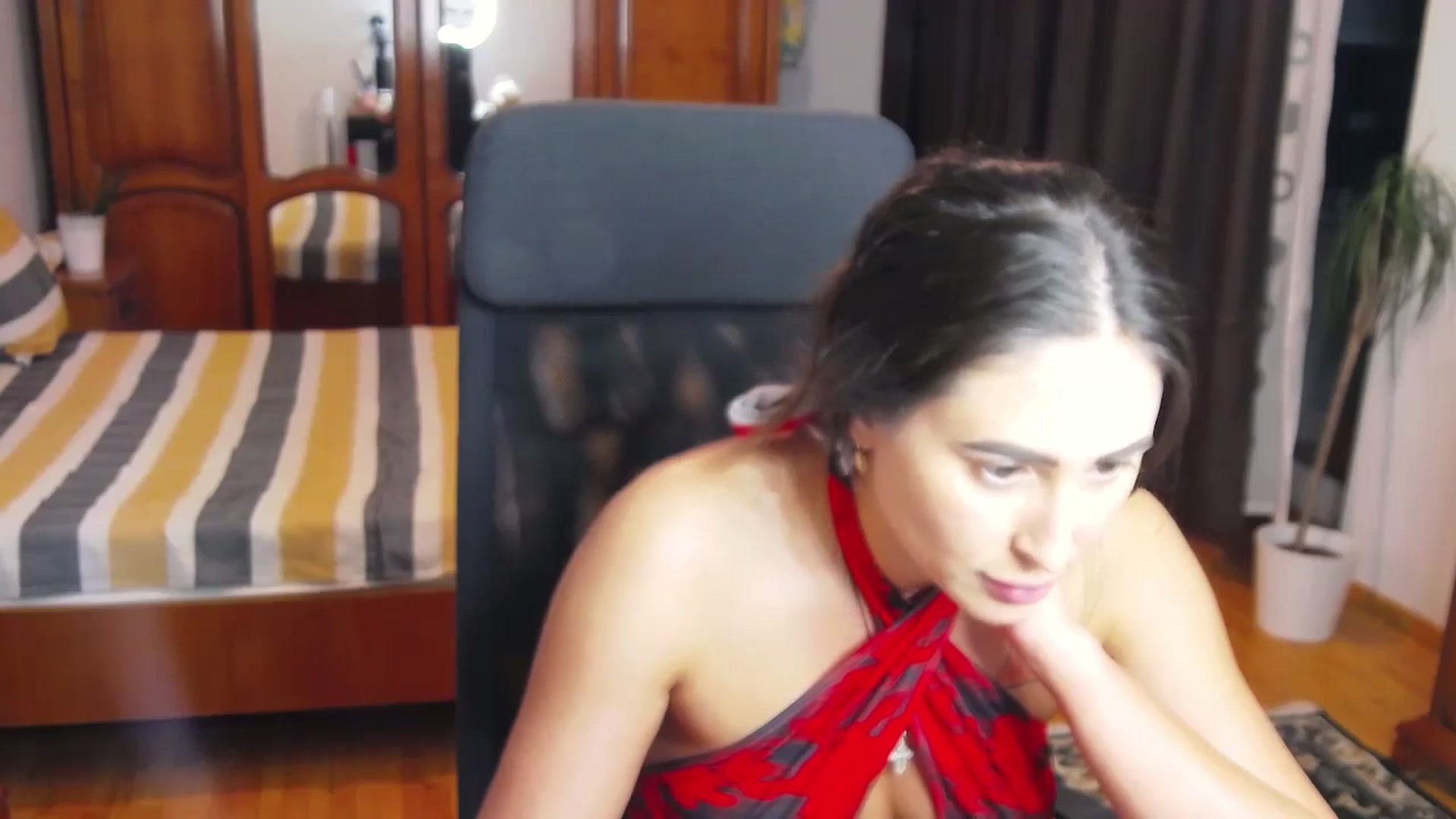Gallery image thumbnail from MaraHari's myfreecams stream on, 04/26/2024, 19:45 image 10 of 20