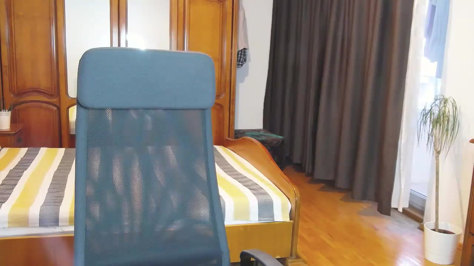 Gallery image thumbnail from MaraHari's myfreecams stream on, 06/02/2024, 18:07 image 12 of 20