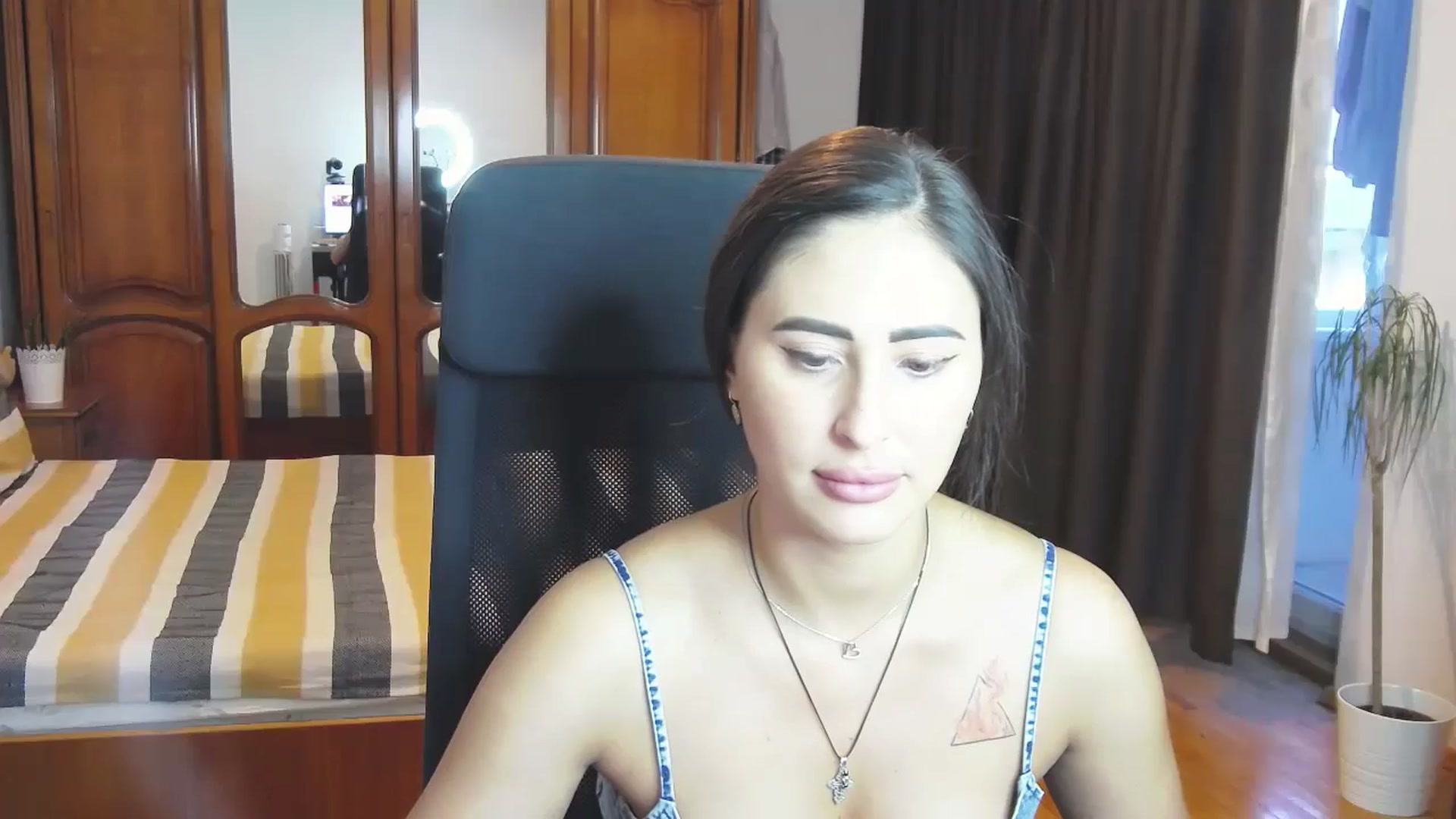 Gallery image thumbnail from MaraHari's myfreecams stream on, 06/02/2024, 18:07 image 5 of 20