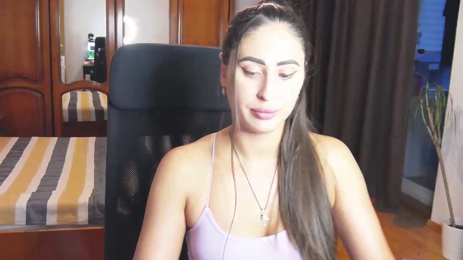 Gallery image thumbnail from MaraHari's myfreecams stream on, 06/08/2024, 20:18 image 9 of 20