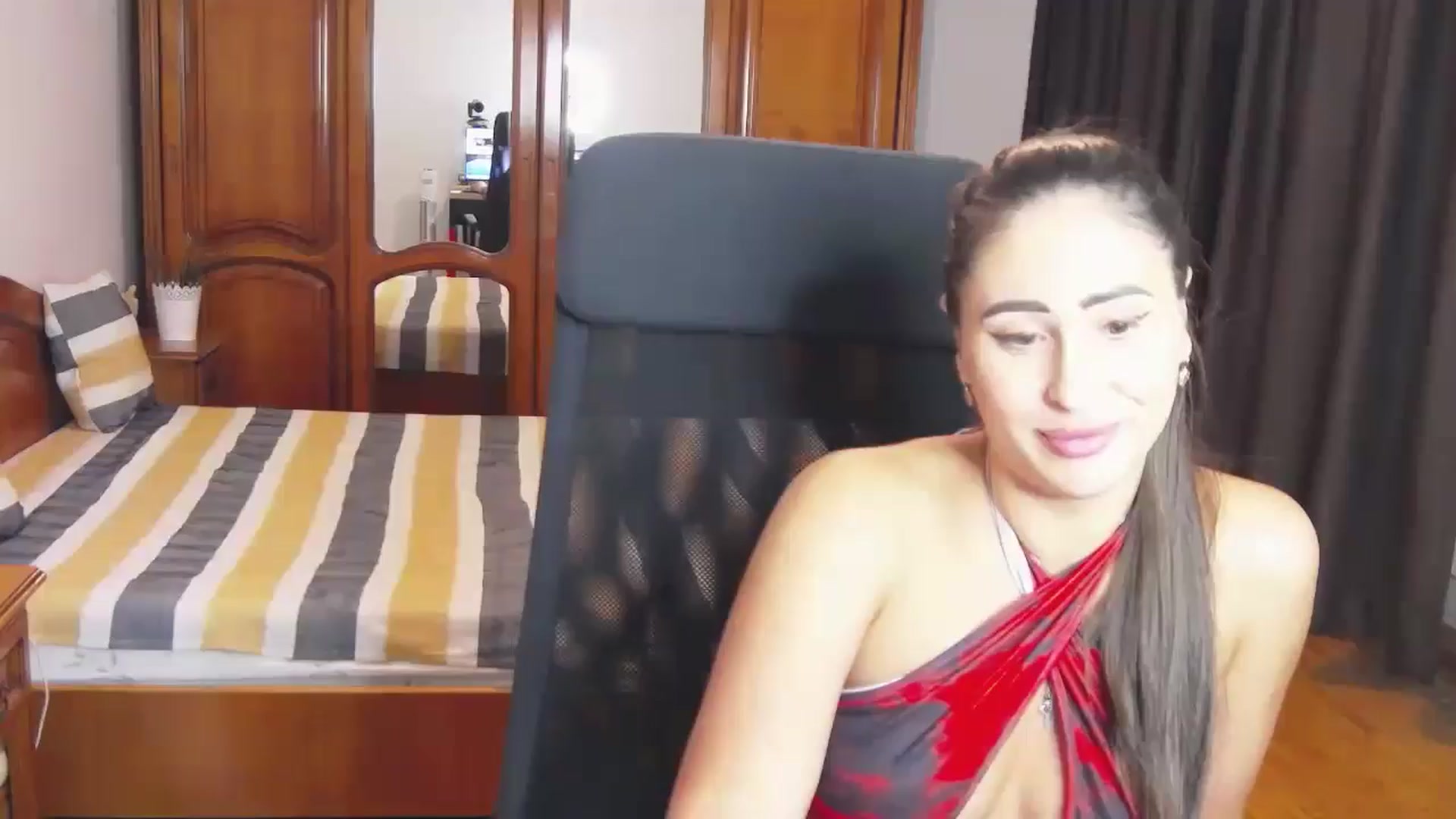 Gallery image thumbnail from MaraHari's myfreecams stream on, 06/09/2024, 20:04 image 1 of 20