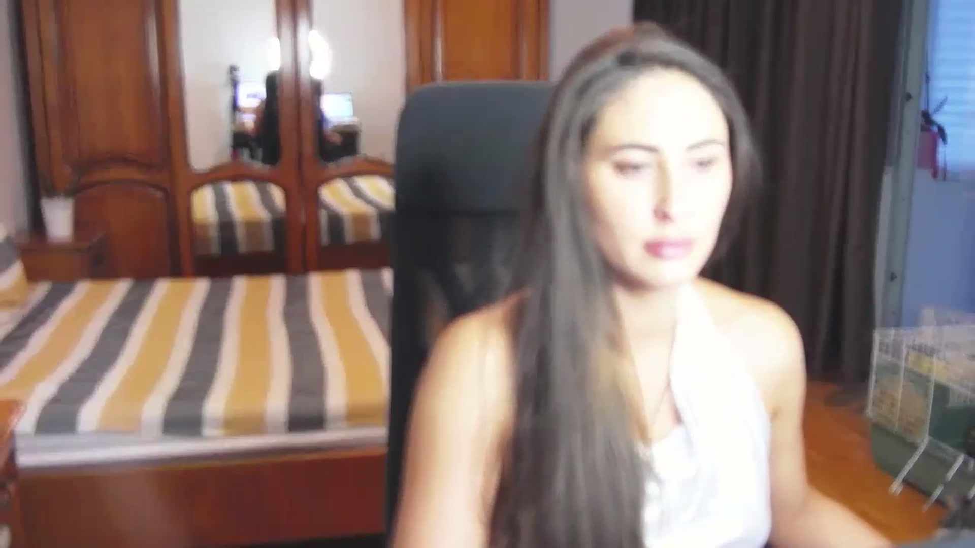 Gallery image thumbnail from MaraHari's myfreecams stream on, 06/28/2024, 20:14 image 2 of 20
