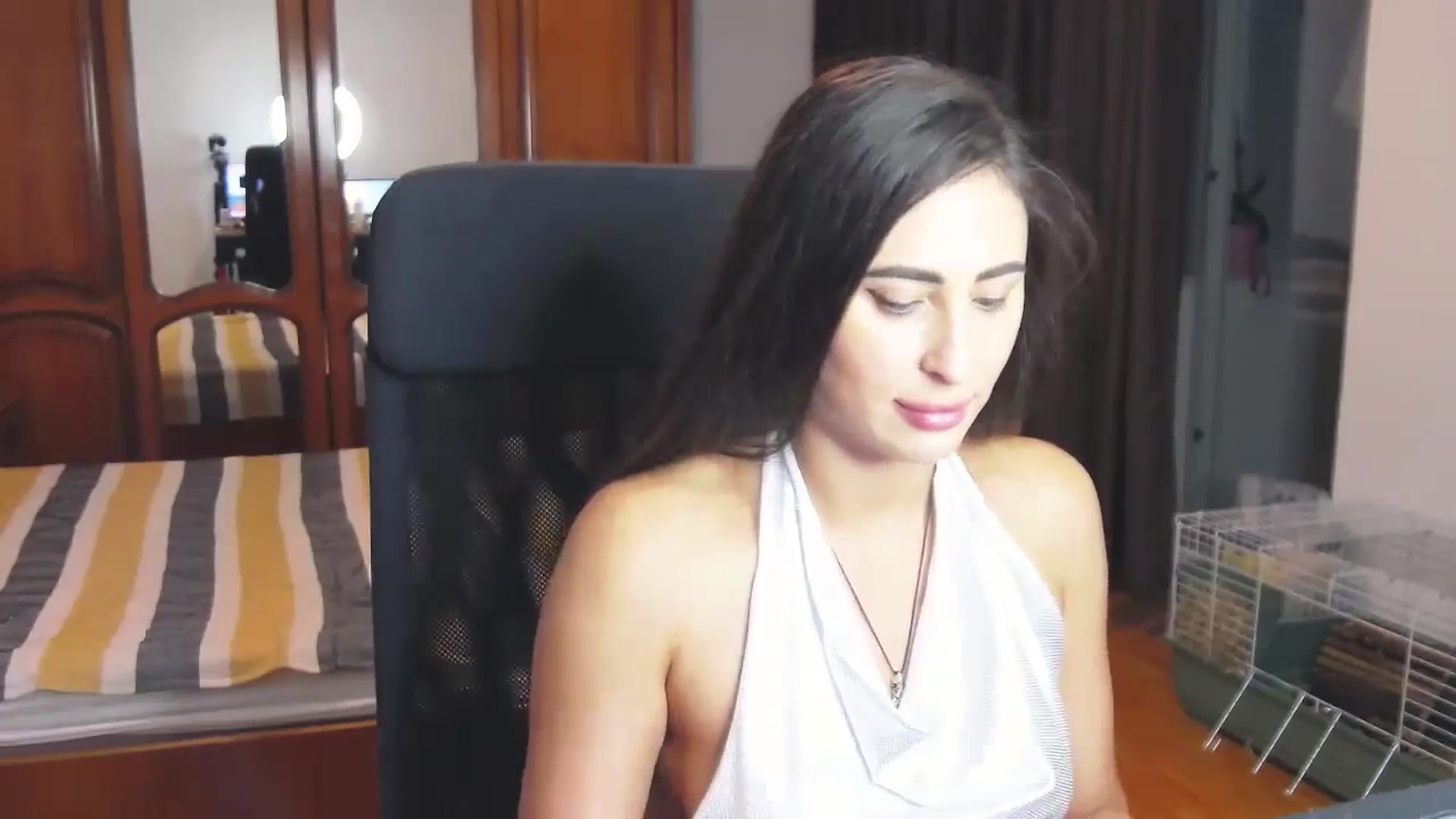 Gallery image thumbnail from MaraHari's myfreecams stream on, 06/28/2024, 20:14 image 19 of 20