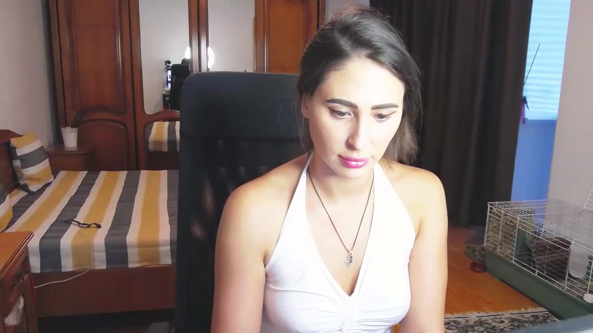 Gallery image thumbnail from MaraHari's myfreecams stream on, 07/14/2024, 18:56 image 5 of 20