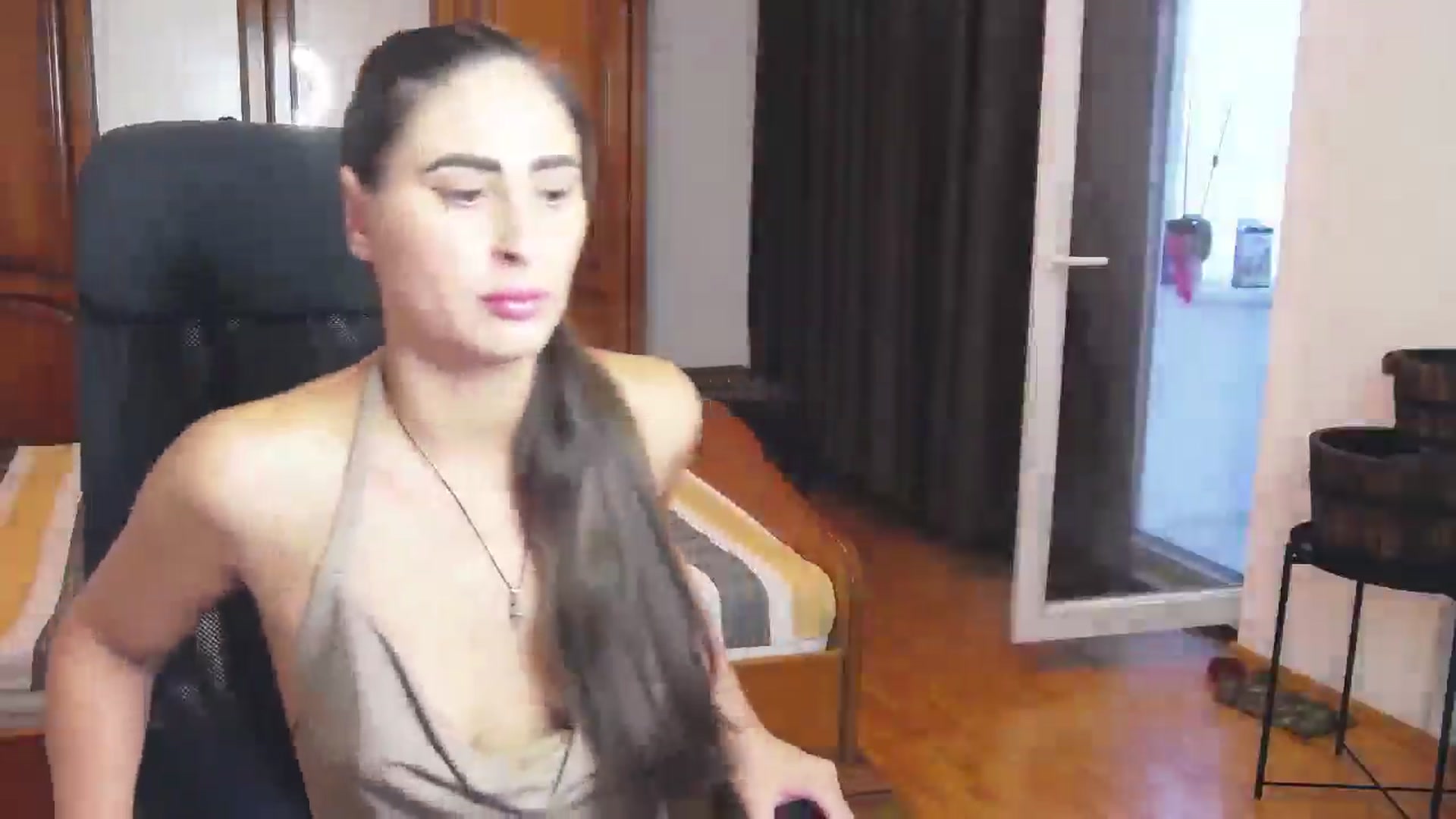 Gallery image thumbnail from MaraHari's myfreecams stream on, 07/27/2024, 17:23 image 11 of 20