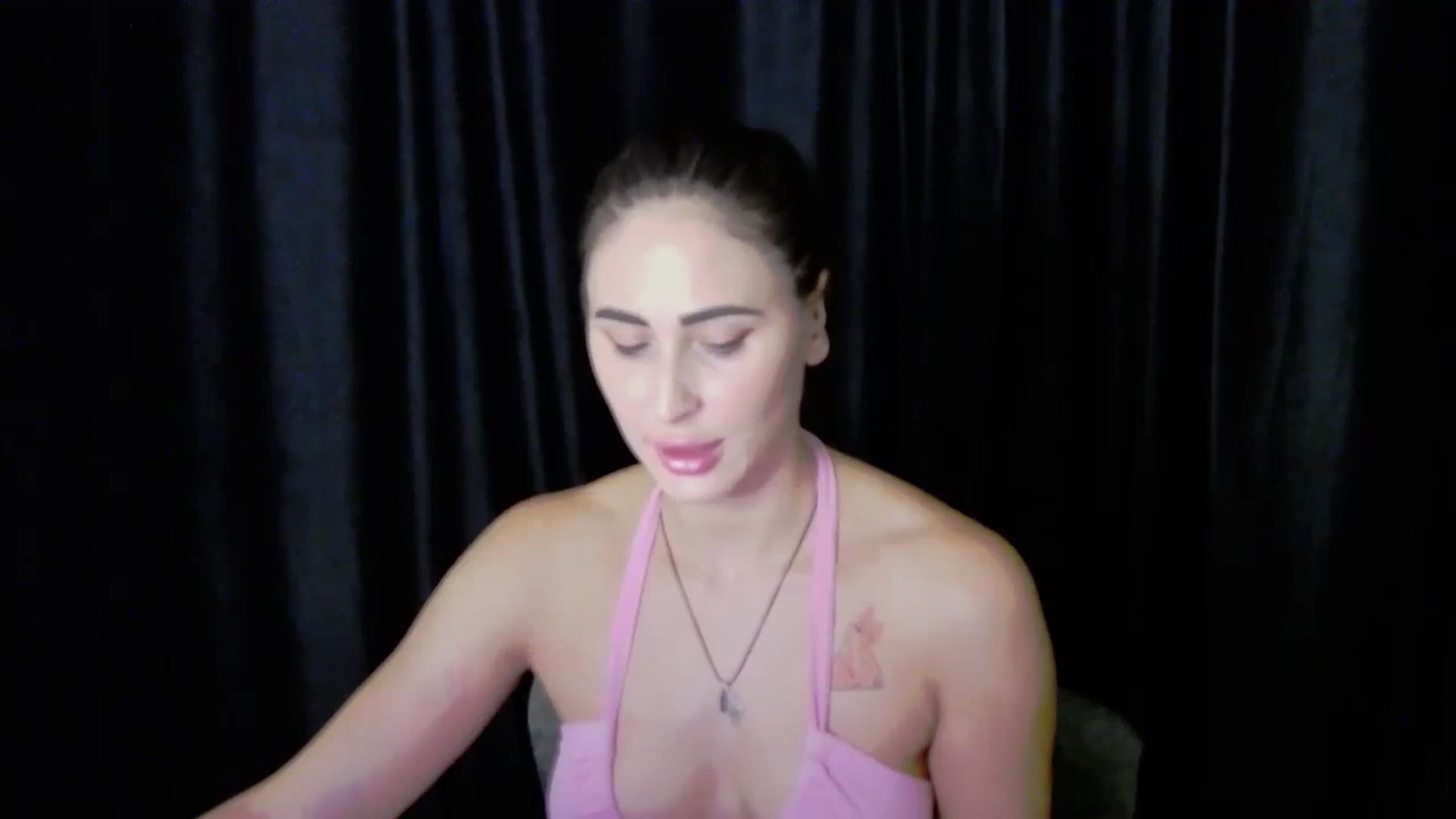 Gallery image thumbnail from MaraHari's myfreecams stream on, 07/28/2024, 19:32 image 2 of 20