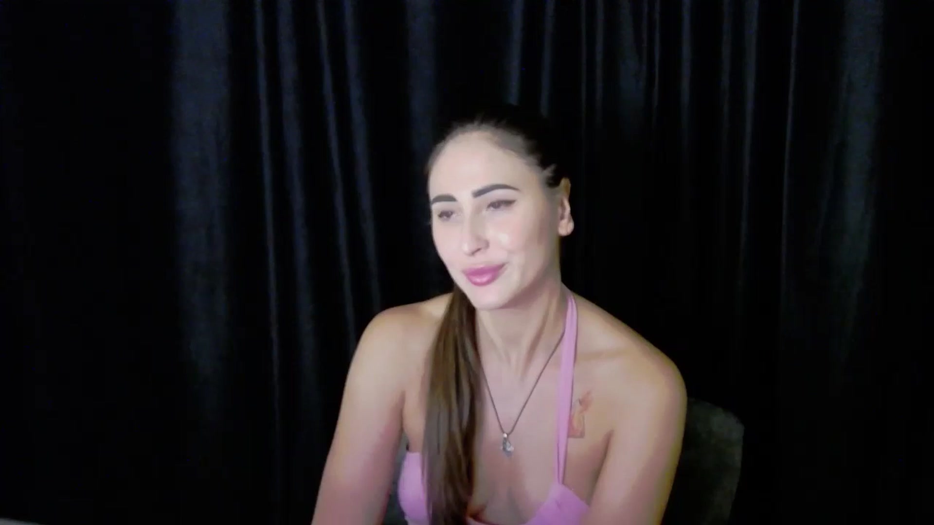Gallery image thumbnail from MaraHari's myfreecams stream on, 07/28/2024, 19:32 image 14 of 20