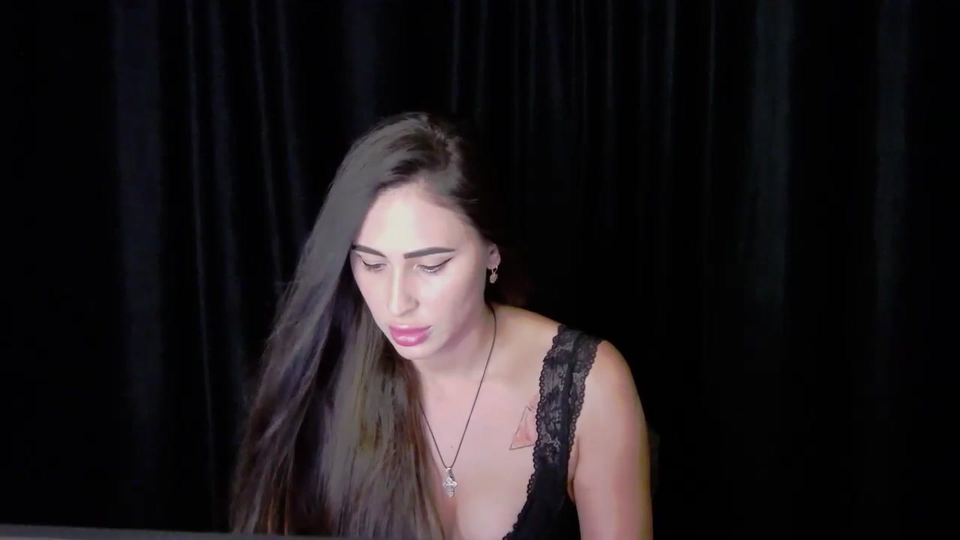 Gallery image thumbnail from MaraHari's myfreecams stream on, 08/04/2024, 17:55 image 15 of 20