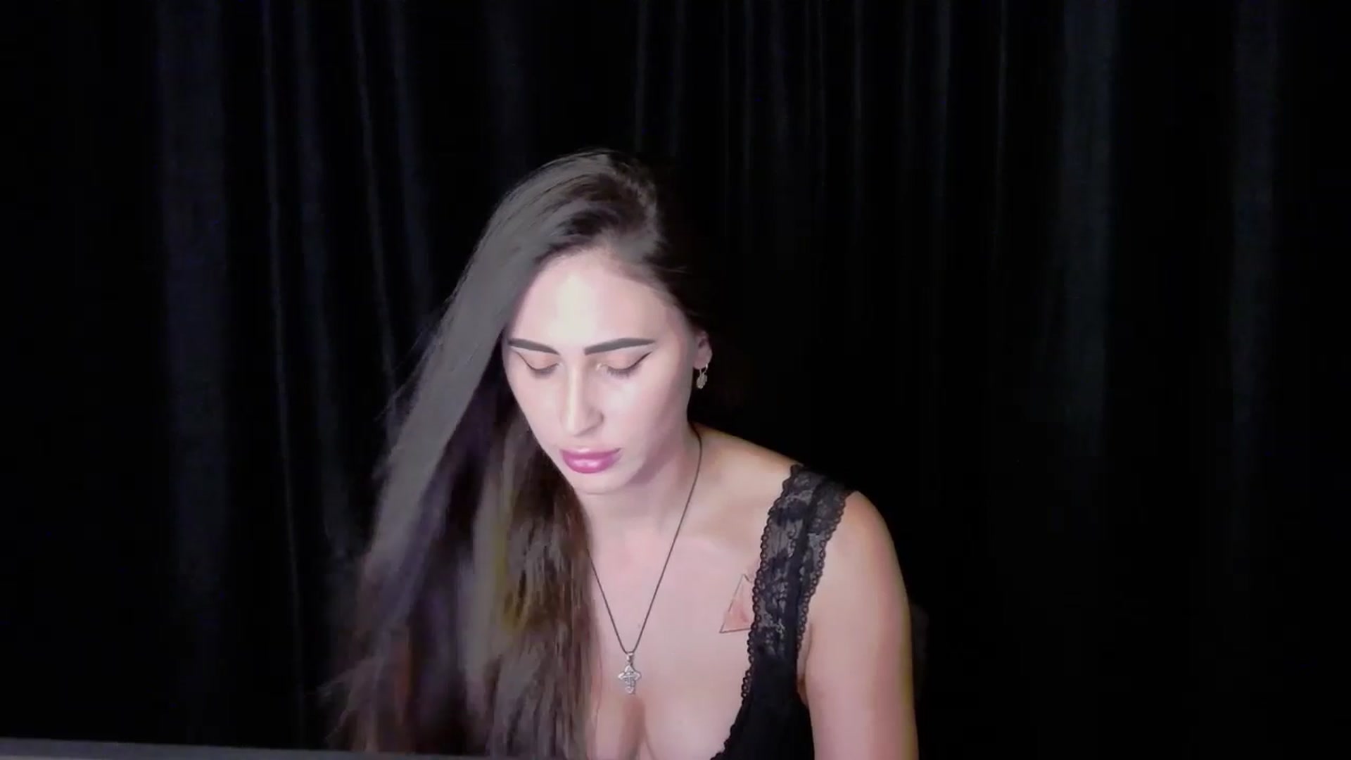 Gallery image thumbnail from MaraHari's myfreecams stream on, 08/04/2024, 17:55 image 13 of 20