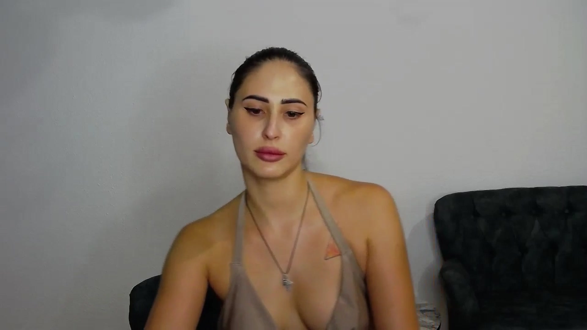 Gallery image thumbnail from MaraHari's myfreecams stream on, 08/24/2024, 20:24 image 3 of 20