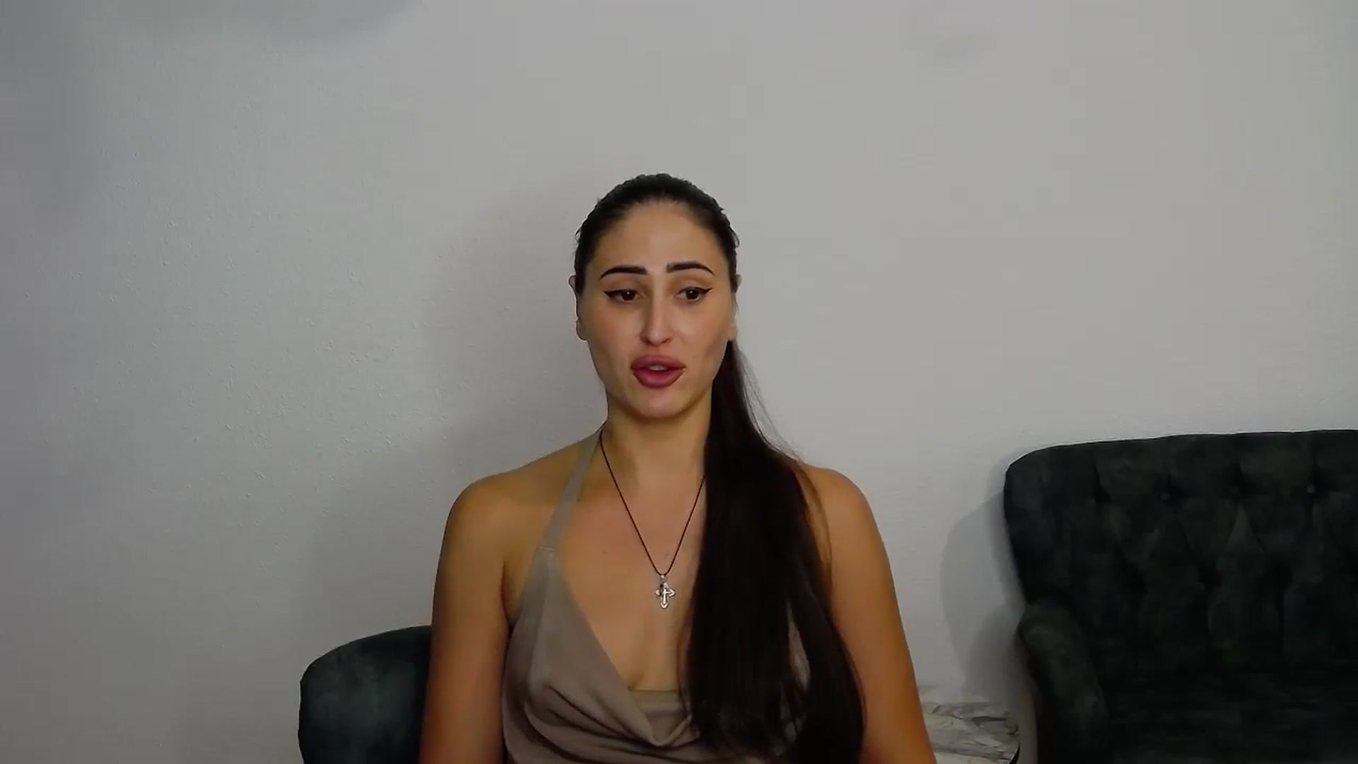 Gallery image thumbnail from MaraHari's myfreecams stream on, 08/24/2024, 20:24 image 2 of 20