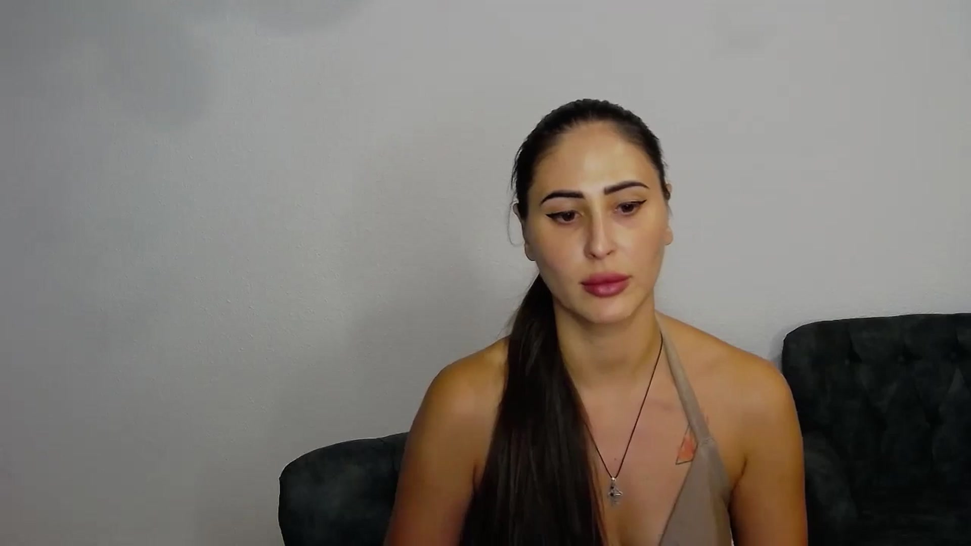 Gallery image thumbnail from MaraHari's myfreecams stream on, 08/24/2024, 20:24 image 17 of 20