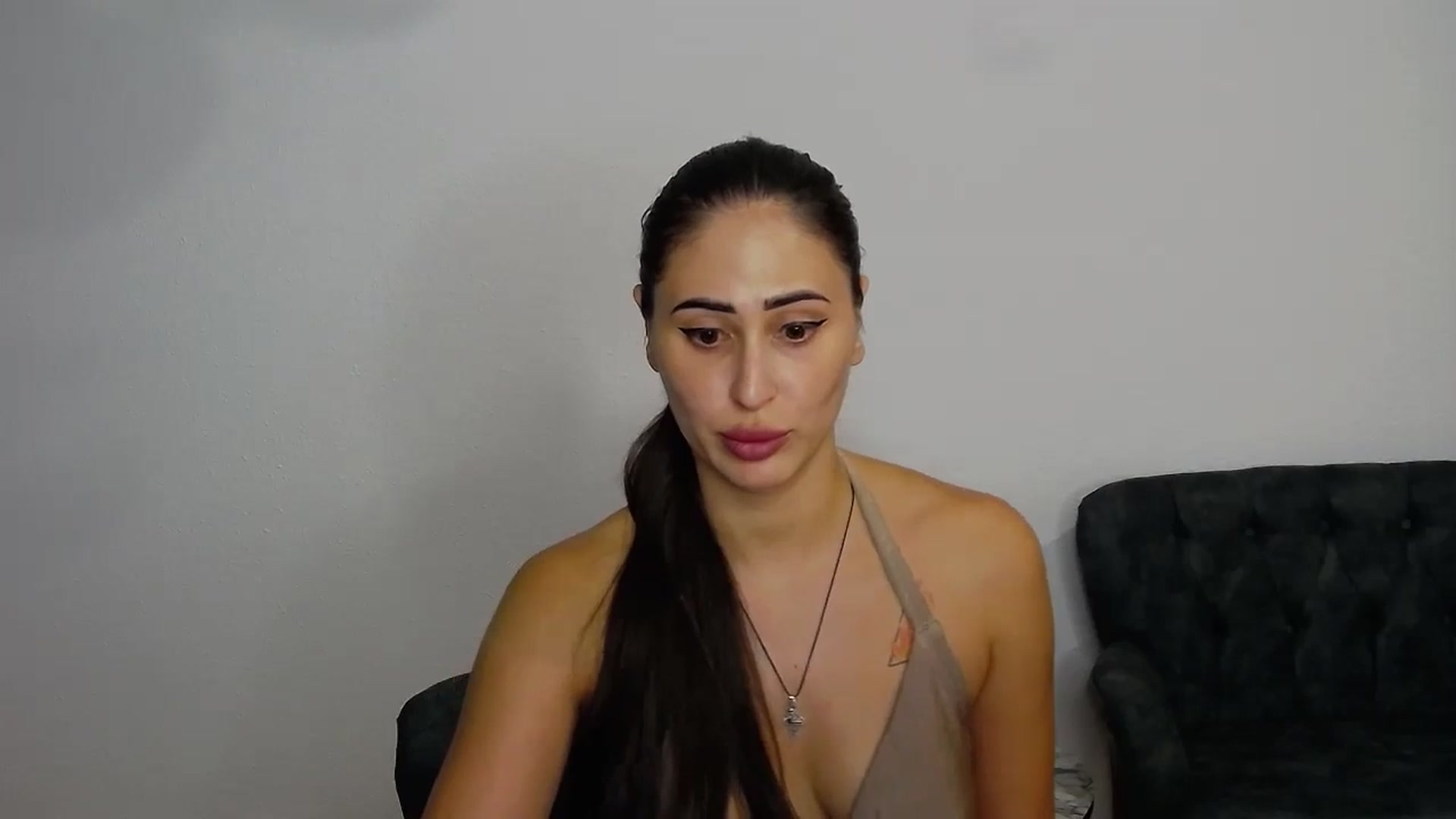 Gallery image thumbnail from MaraHari's myfreecams stream on, 08/24/2024, 20:24 image 7 of 20
