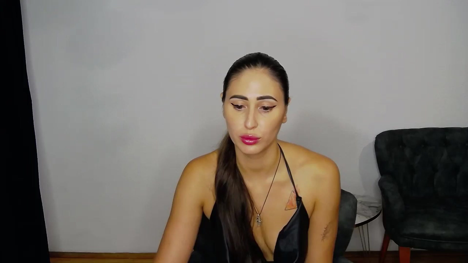 Gallery image thumbnail from MaraHari's myfreecams stream on, 09/07/2024, 18:52 image 6 of 20