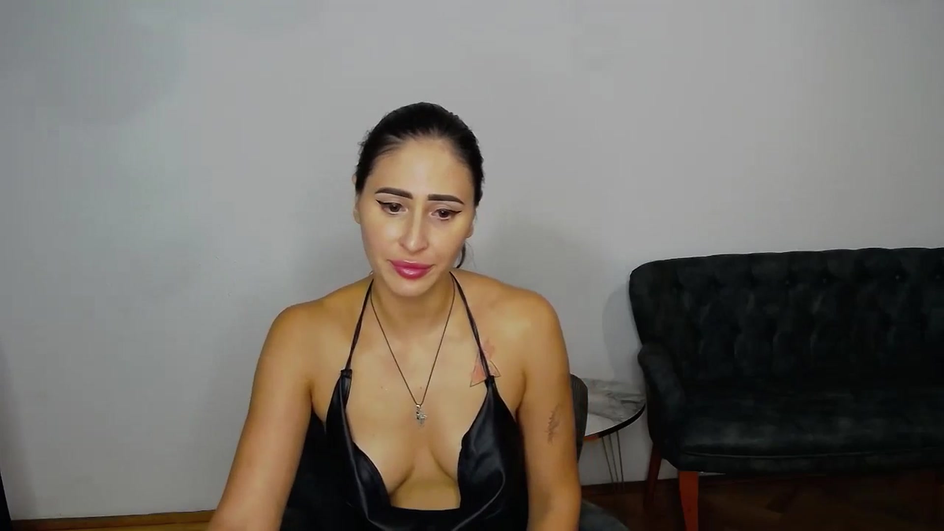 Gallery image thumbnail from MaraHari's myfreecams stream on, 09/07/2024, 21:02 image 4 of 20