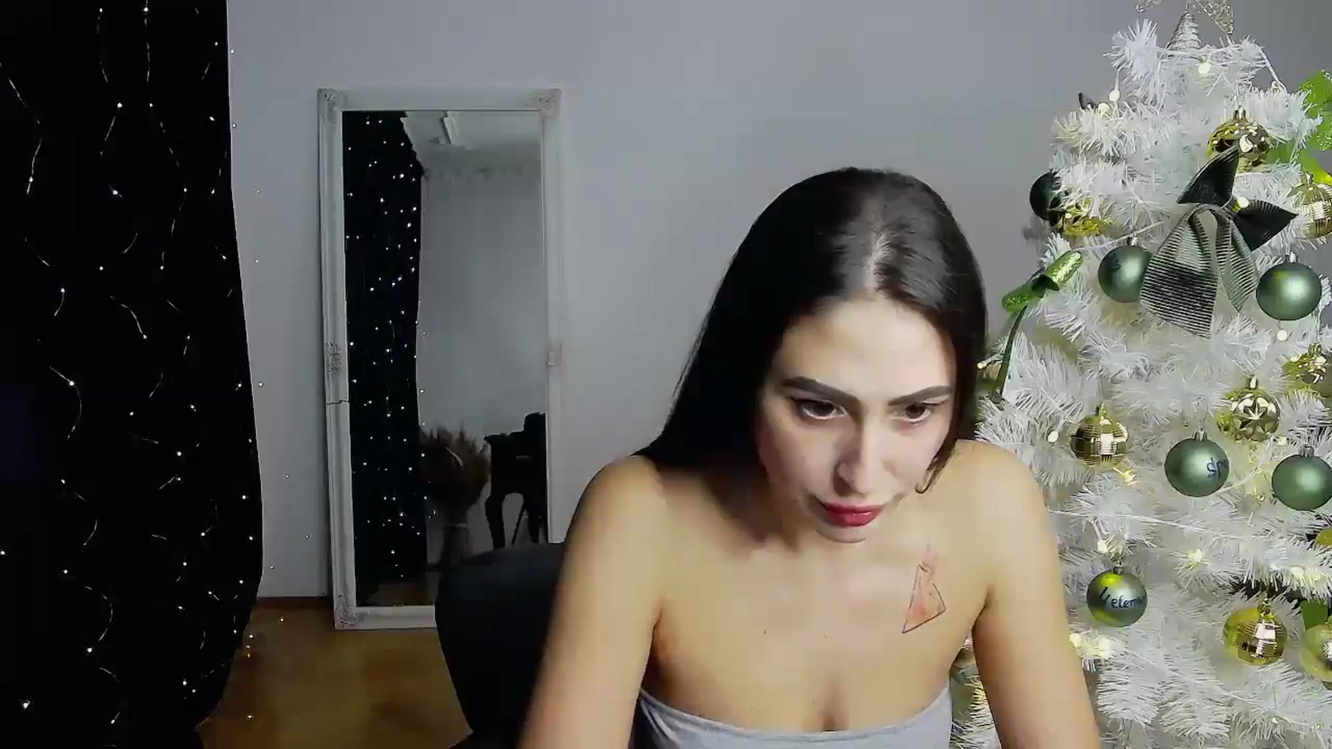 Gallery image thumbnail from MaraHari's myfreecams stream on, 01/01/2025, 19:26 image 11 of 20