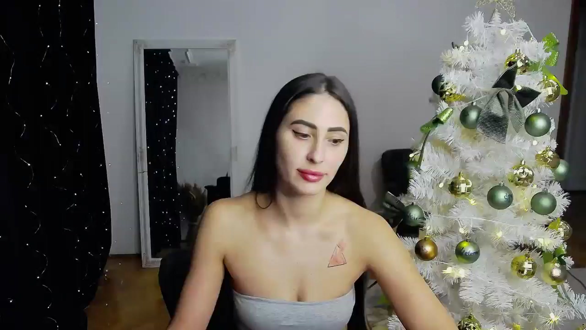 Gallery image thumbnail from MaraHari's myfreecams stream on, 01/01/2025, 20:58 image 2 of 20