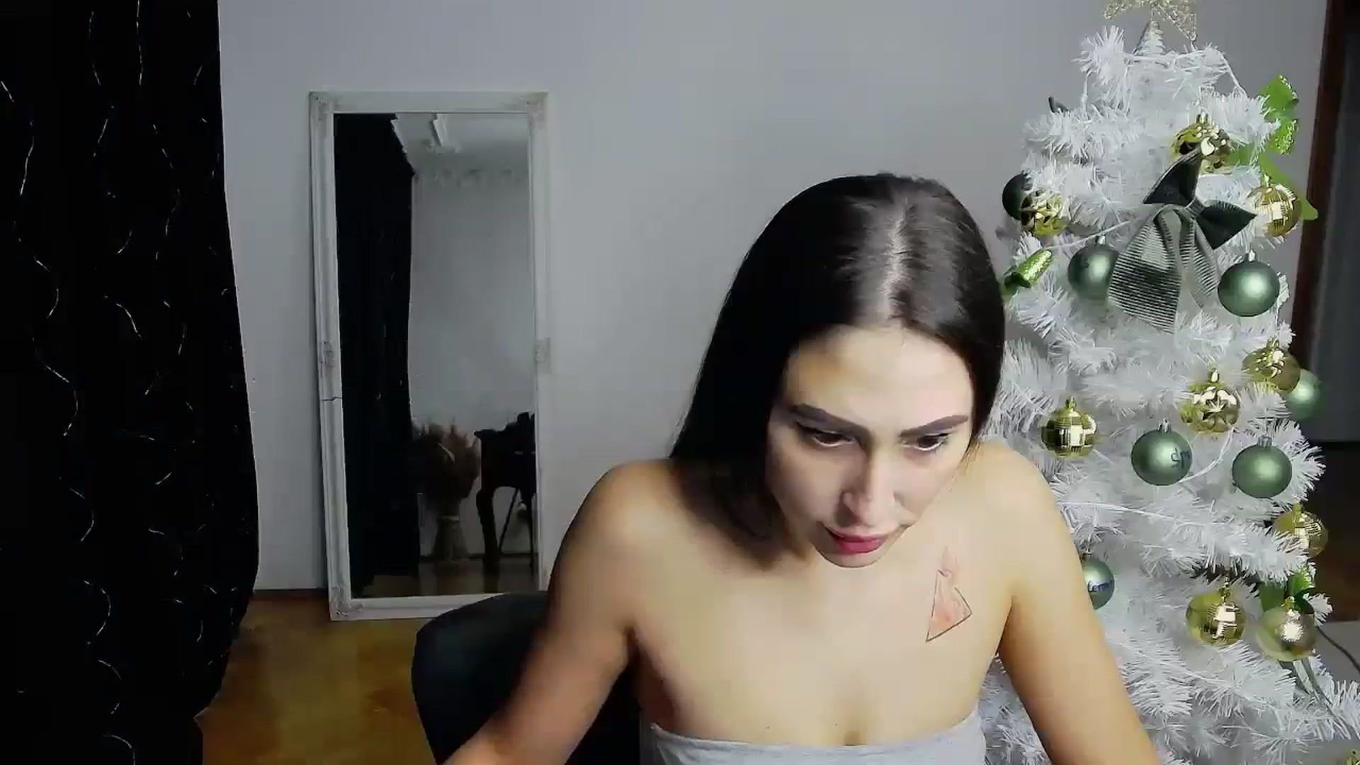 Gallery image thumbnail from MaraHari's myfreecams stream on, 01/01/2025, 20:58 image 3 of 20