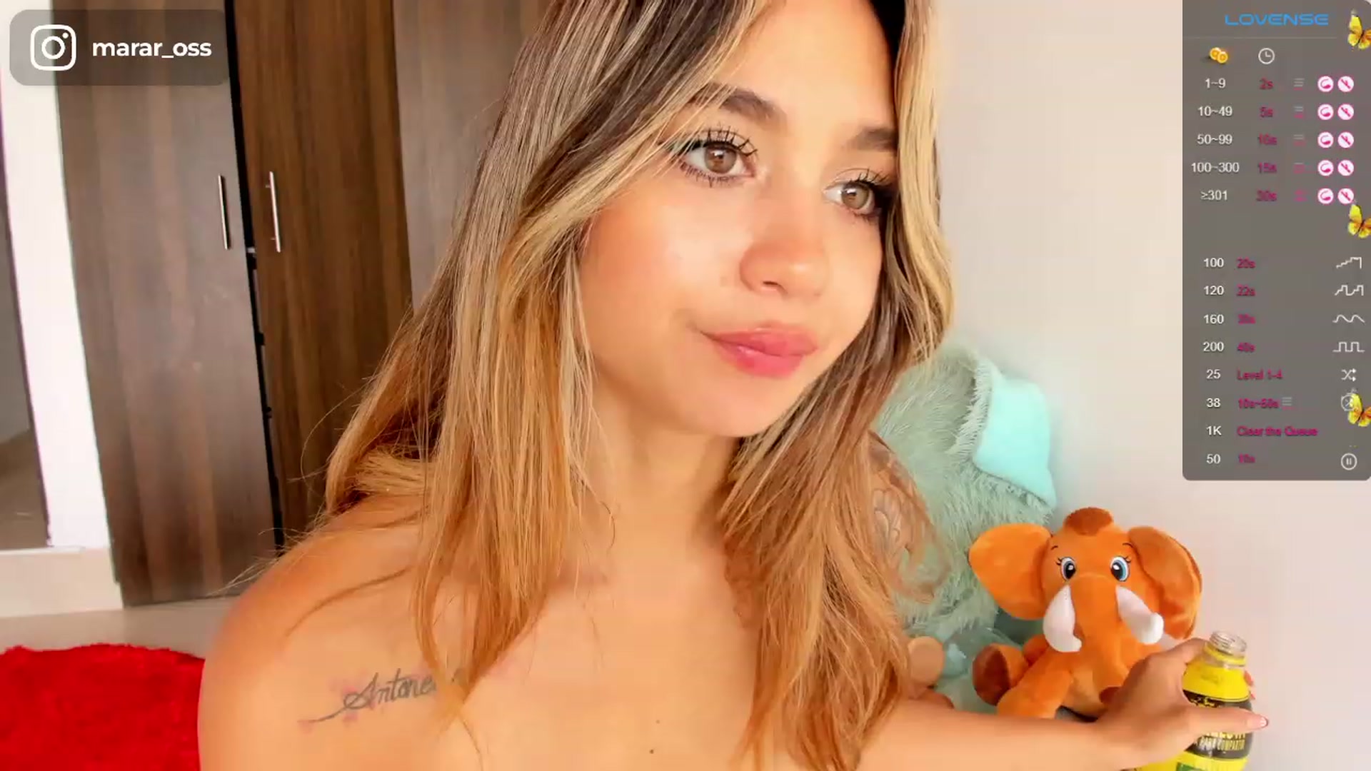 Gallery image thumbnail from Mara_ss's myfreecams stream on, 11/18/2023, 16:26 image 17 of 20
