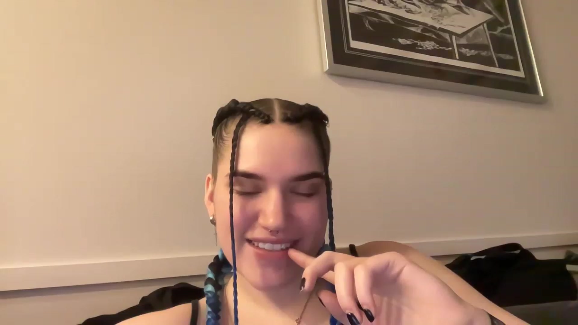 Gallery image thumbnail from MargaritaNice's myfreecams stream on, 12/09/2022, 16:44 image 17 of 20